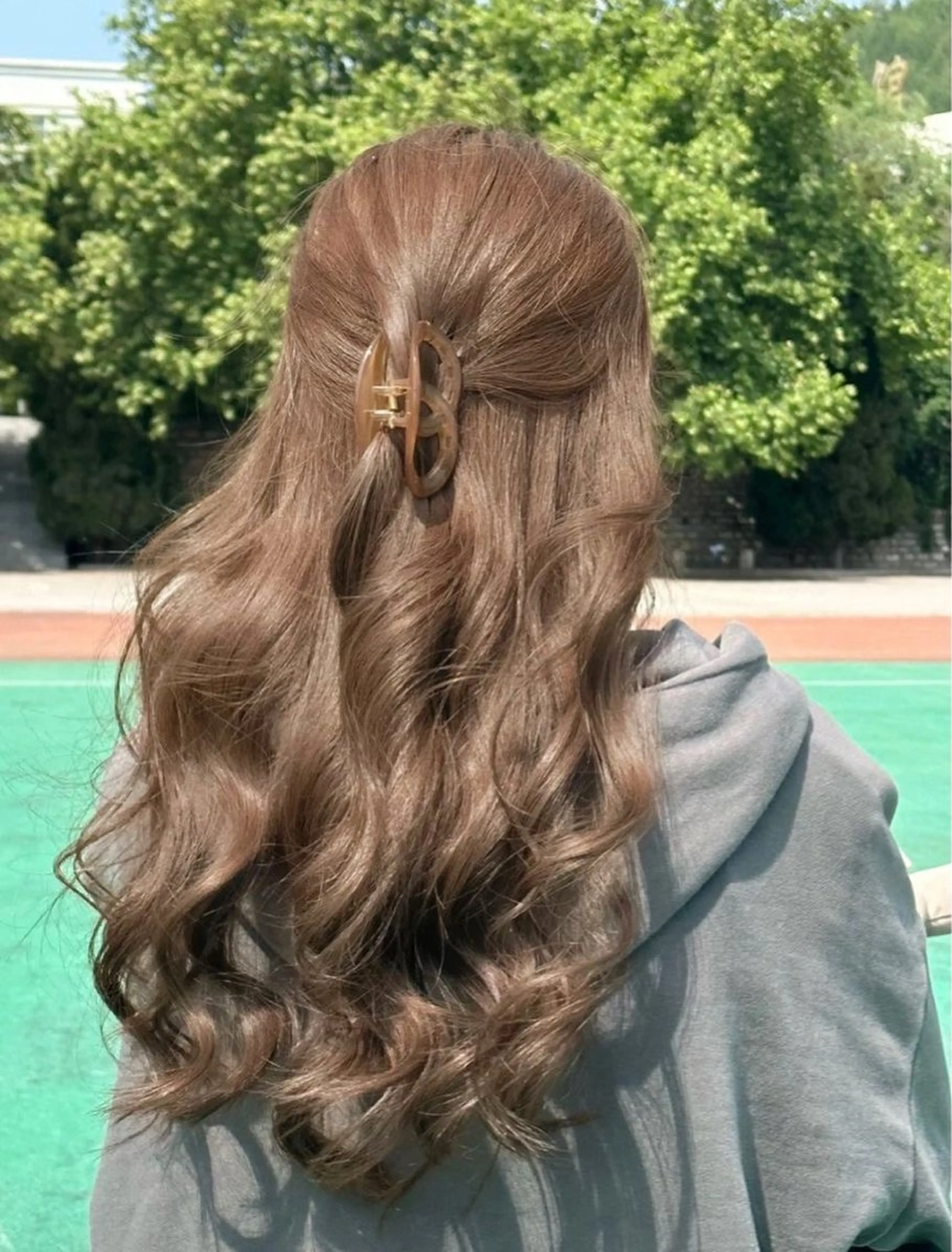 セミロング カラー ヘアアレンジ ベージュカラー ブリーチ ブラウンカラー 透明感カラー ダブルカラー ヘアカラー トリートメント ヘアセット 藤岡 誠也のヘアスタイル