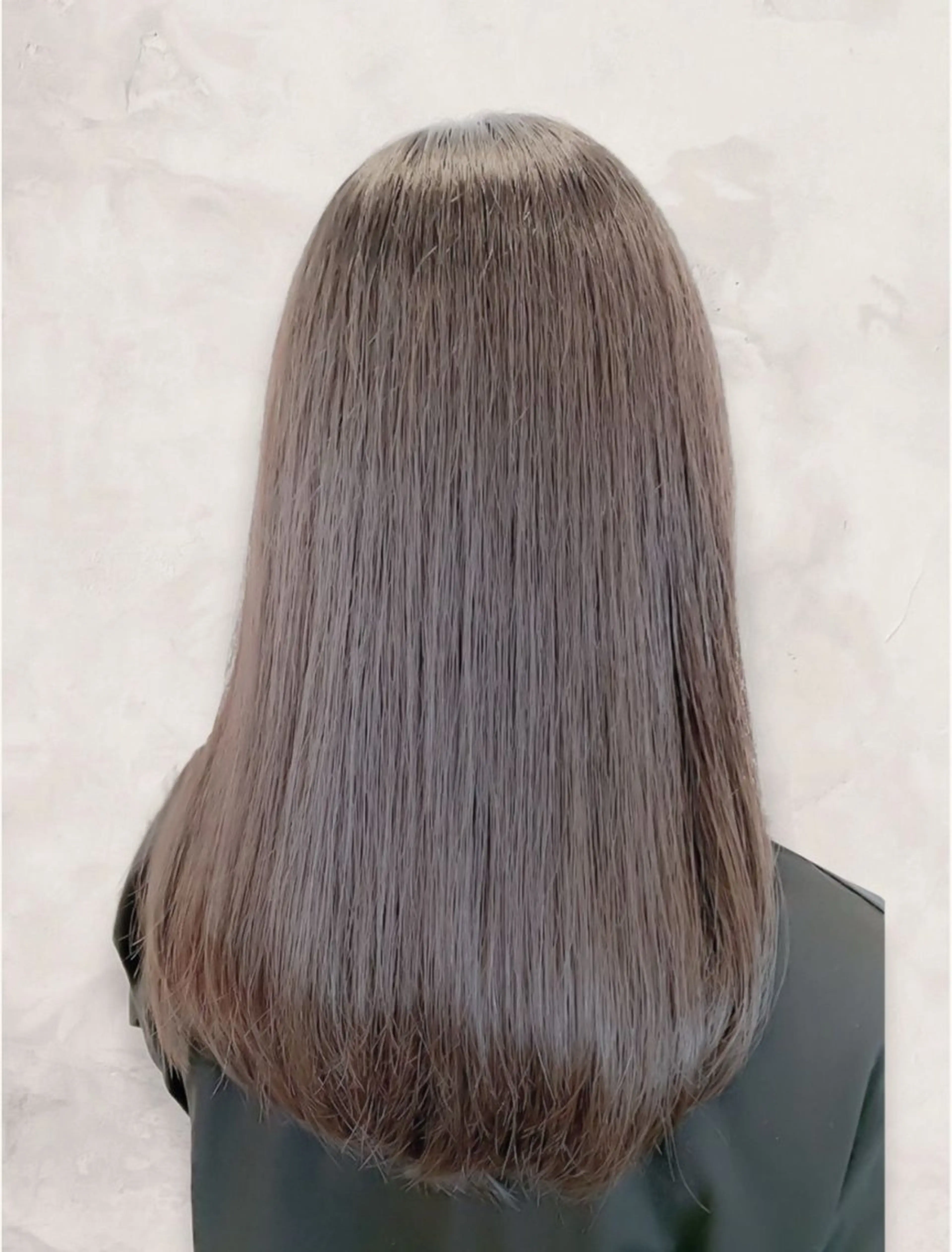 ロング カラー ヘアカラー 加藤 いくみのヘアスタイル