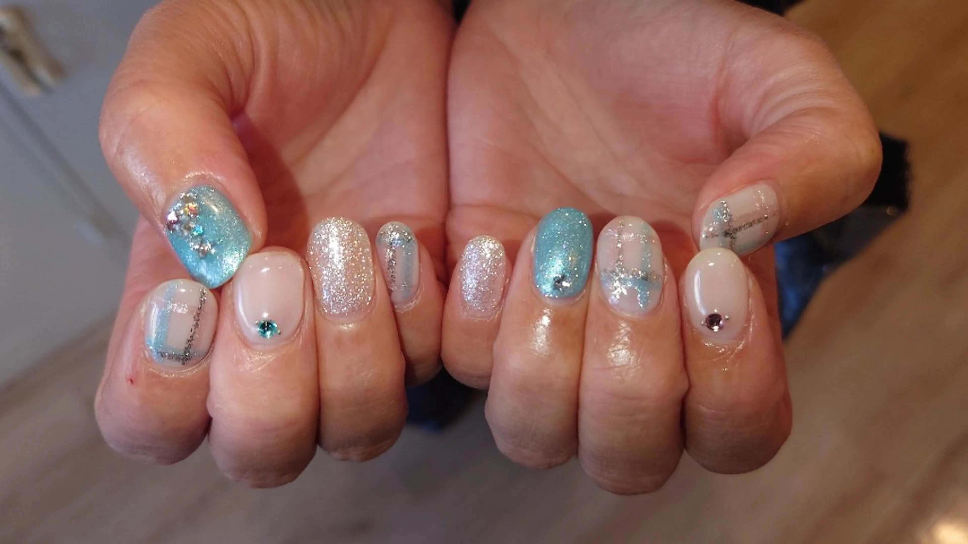 ネイル キラキラネイル ハンドネイル REJOUIR 網干🪼のネイルデザイン