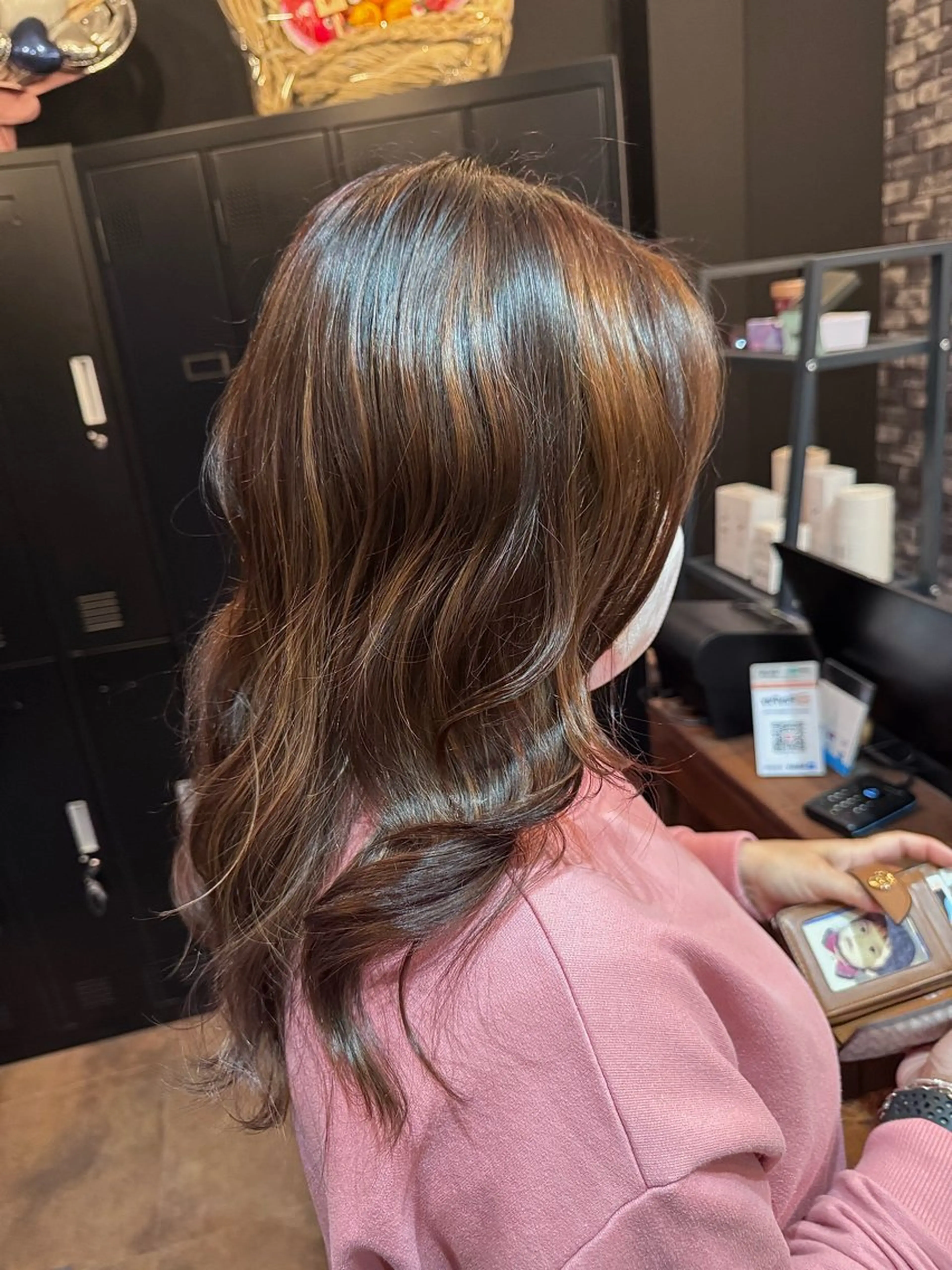 カラー ブリーチ えりな・安心 ・丁寧な美容師🌱のヘアスタイル