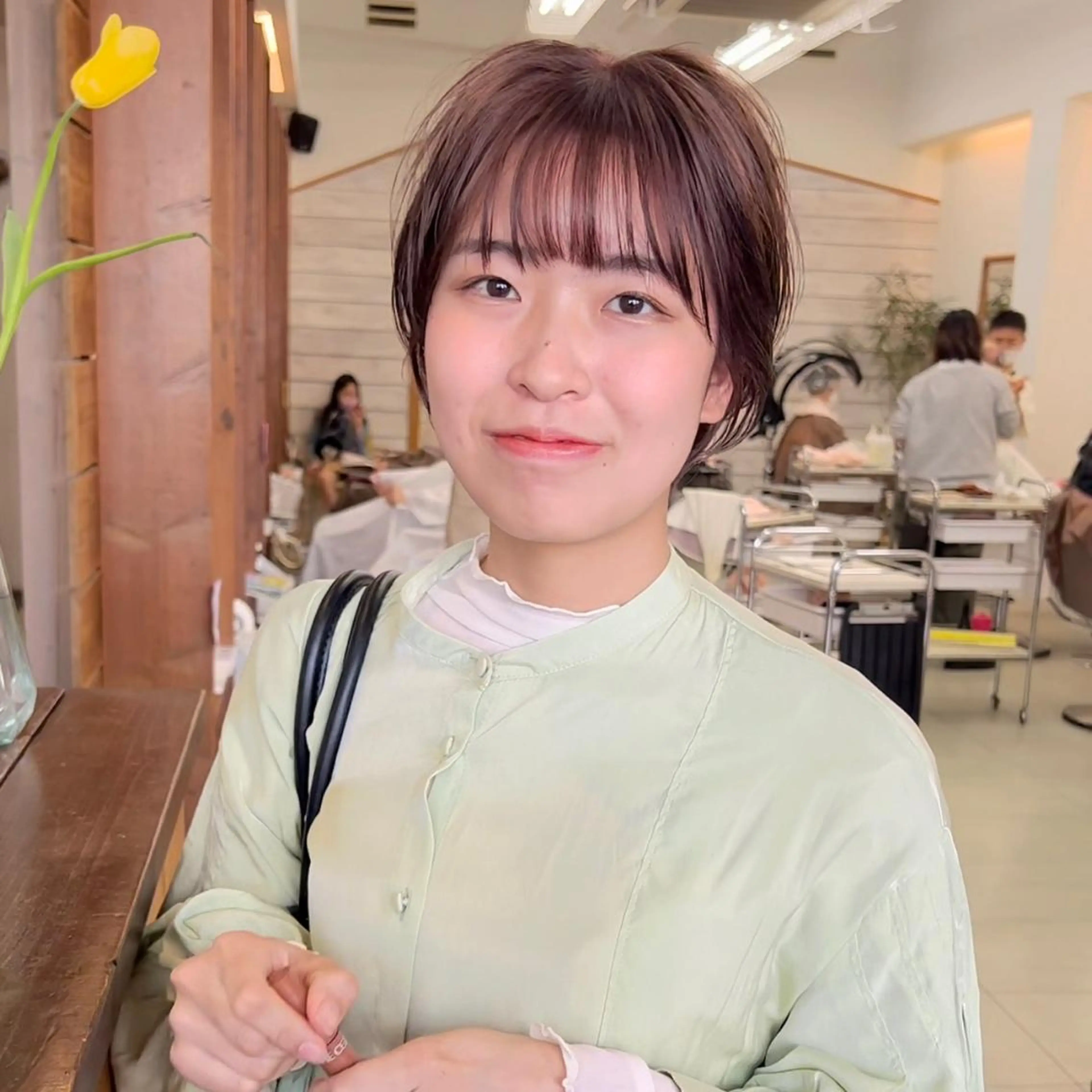 ショート カラー バレイヤージュ ブリーチ ケアブリーチ デザインカラー ダブルカラー クロスパーマ× 透明感カラー✂︎のヘアスタイル