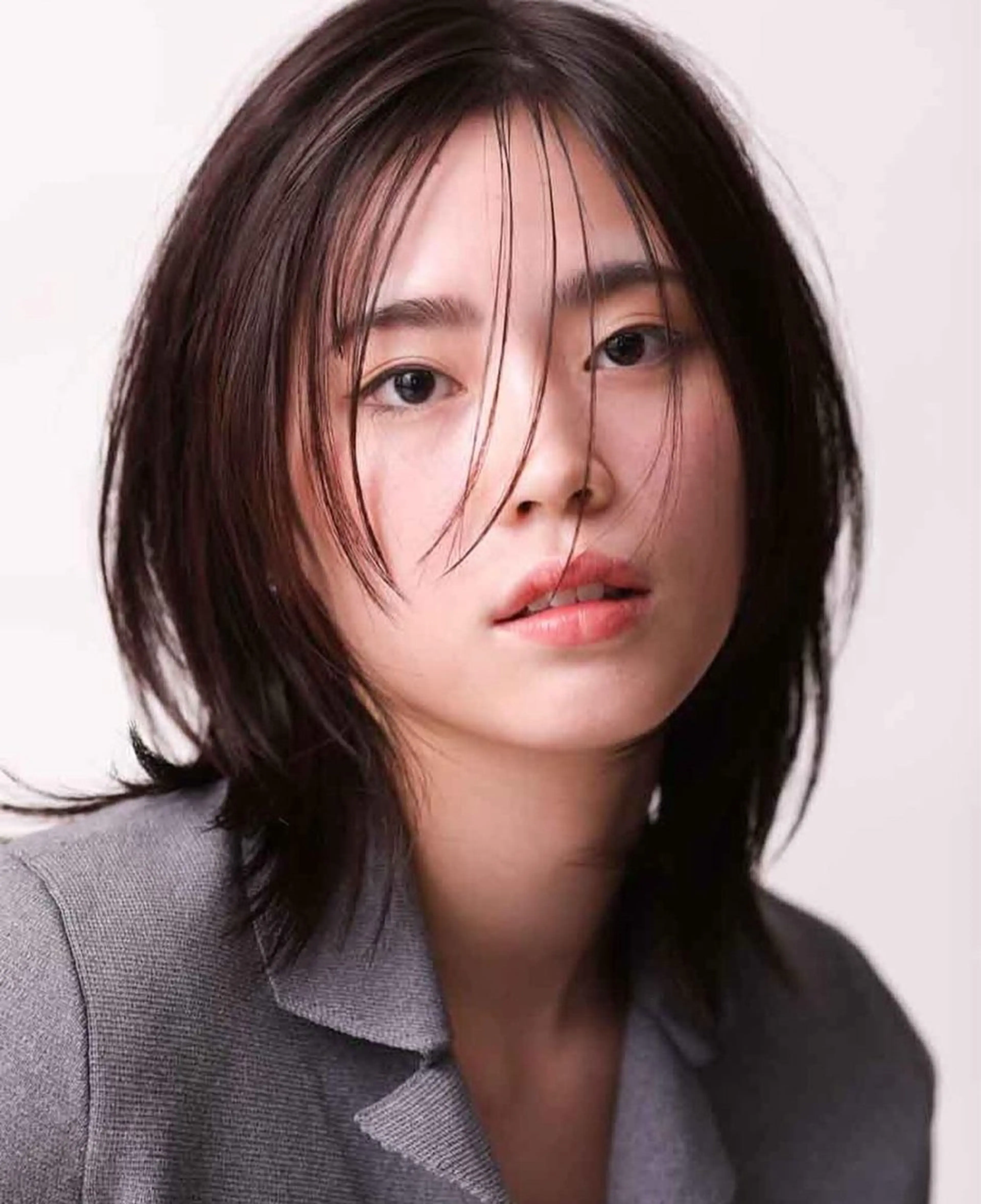 ミディアム カット 田邉 海斗のヘアスタイル