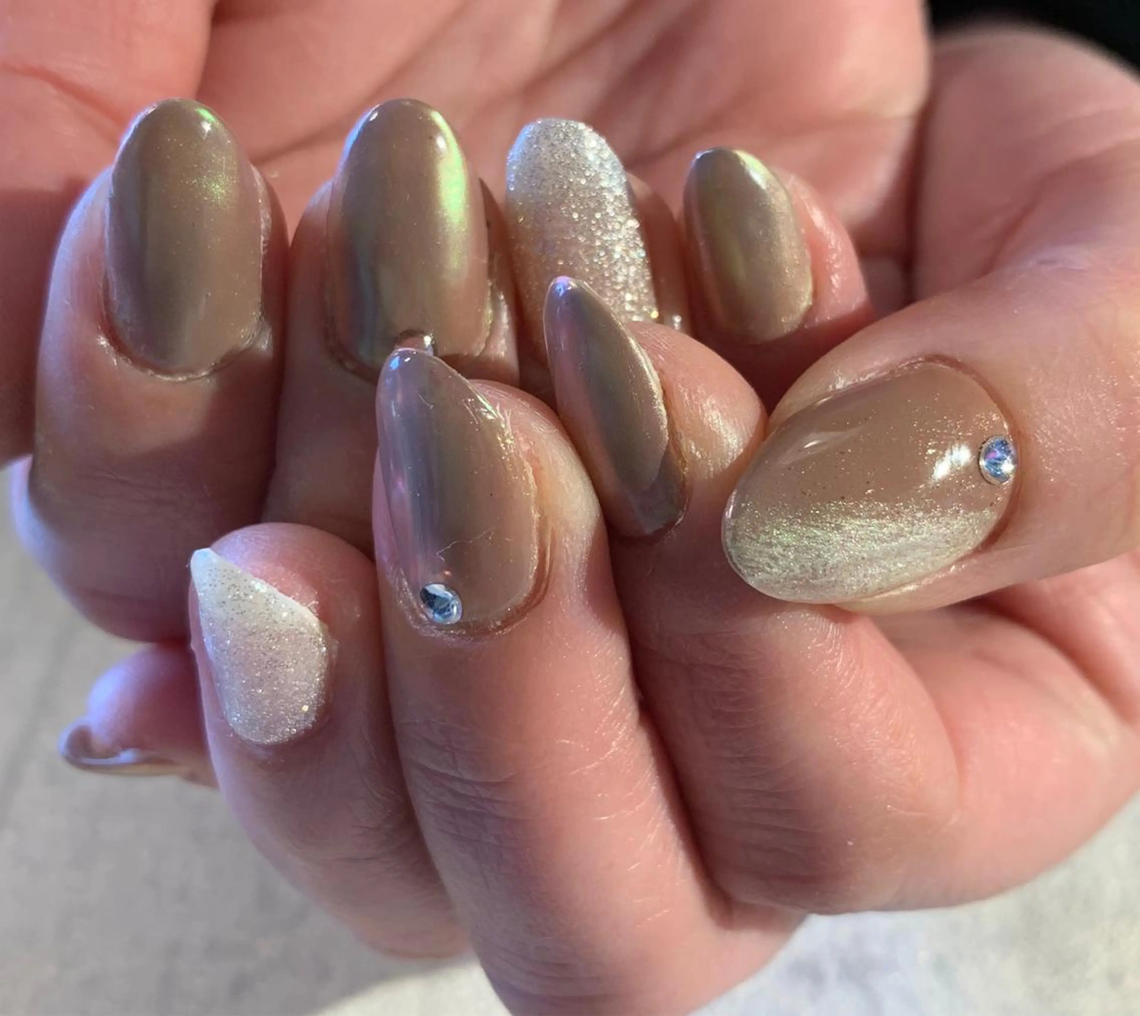 ネイル ミラーネイル ストーンネイル Kanal Kanaのエステ・リラクイメージ