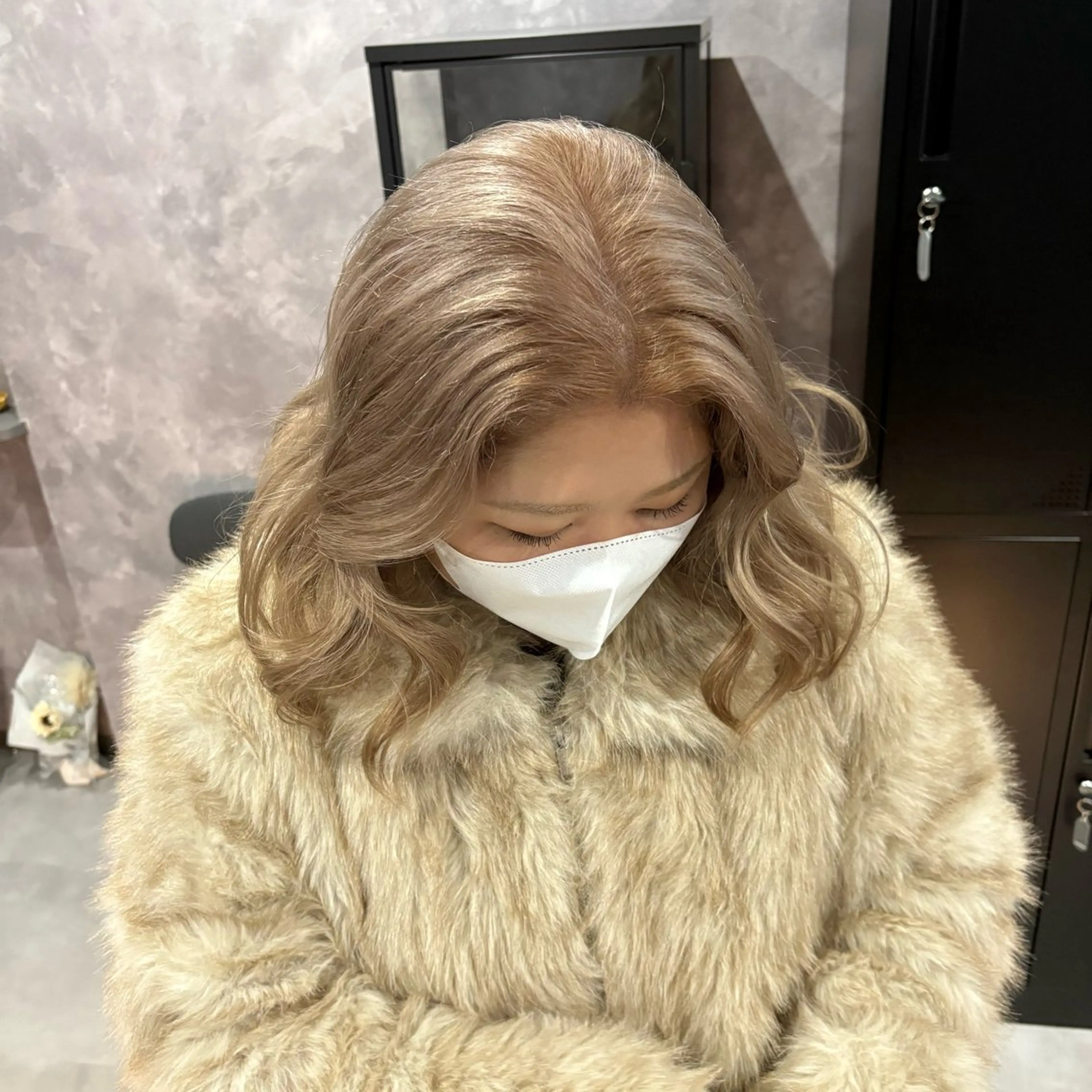 ミディアム カラー ブリーチ ヘアカラー nameless miichiのヘアスタイル