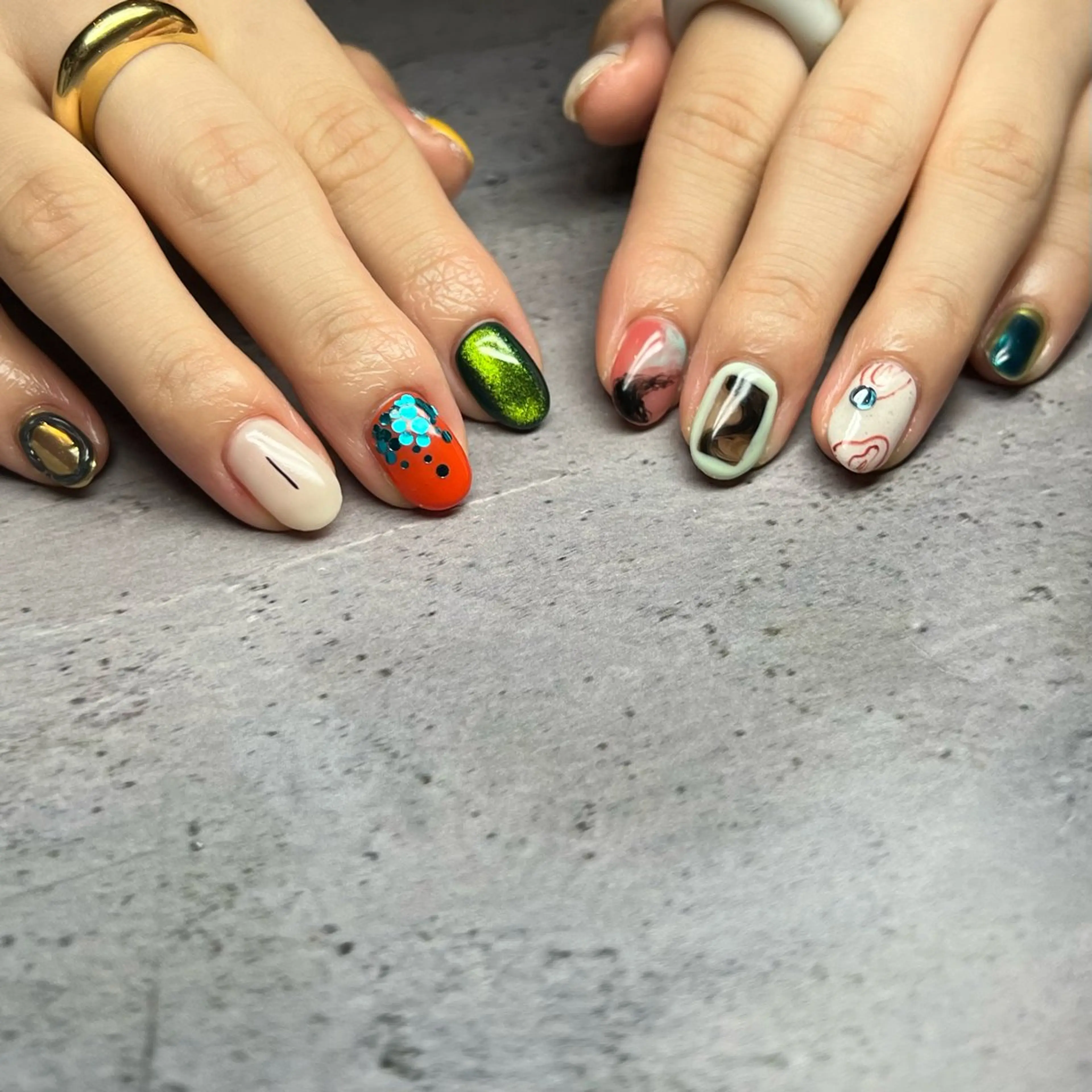 ネイル ニュアンスネイル ハンドネイル 𝐫𝐚𝐢 𝐧𝐚𝐢𝐥のネイルデザイン