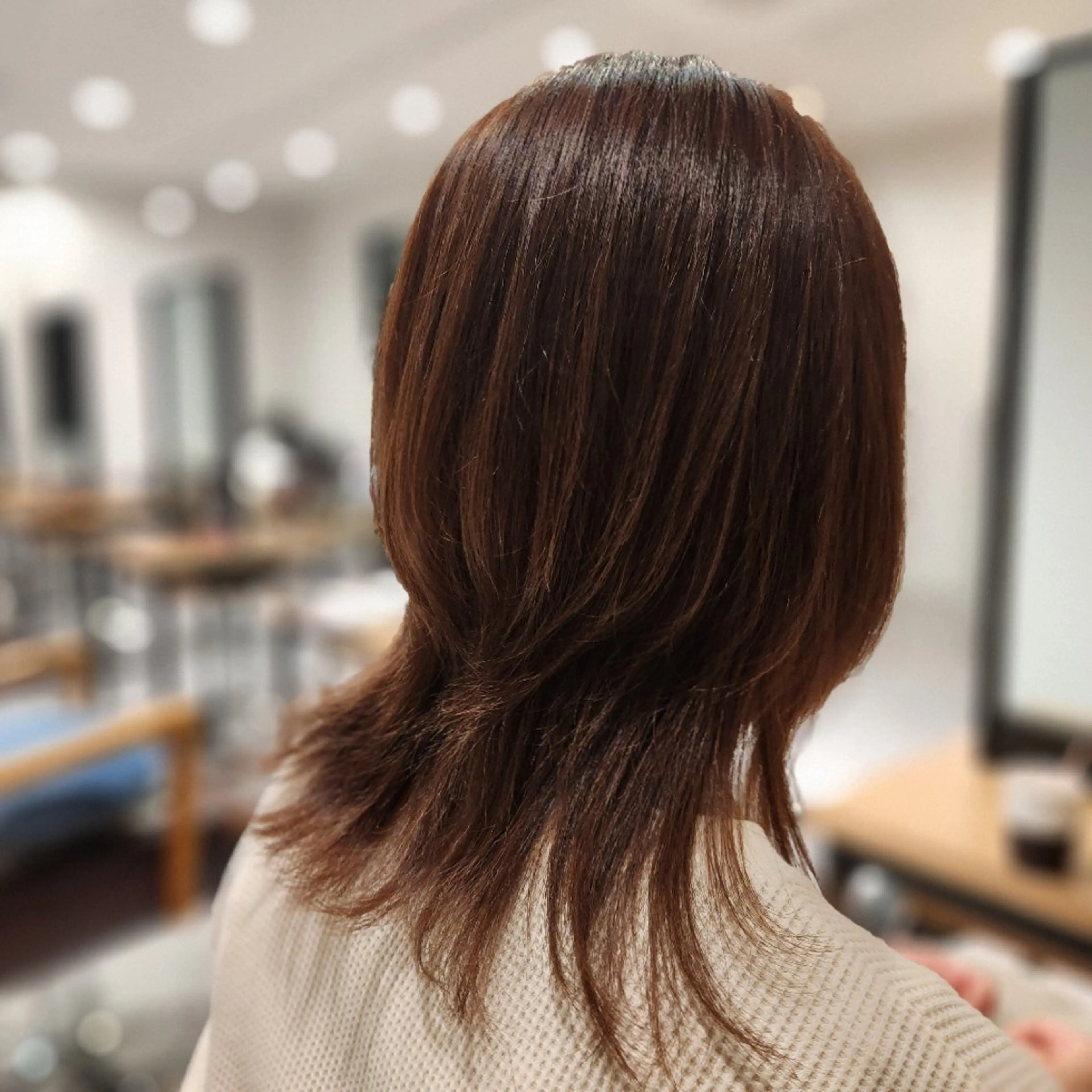 セミロング カラー くびれヘア レイヤーカット O.hair designers所属・シールエクステ🎀 ホシノ🕒ユウカのヘアスタイル