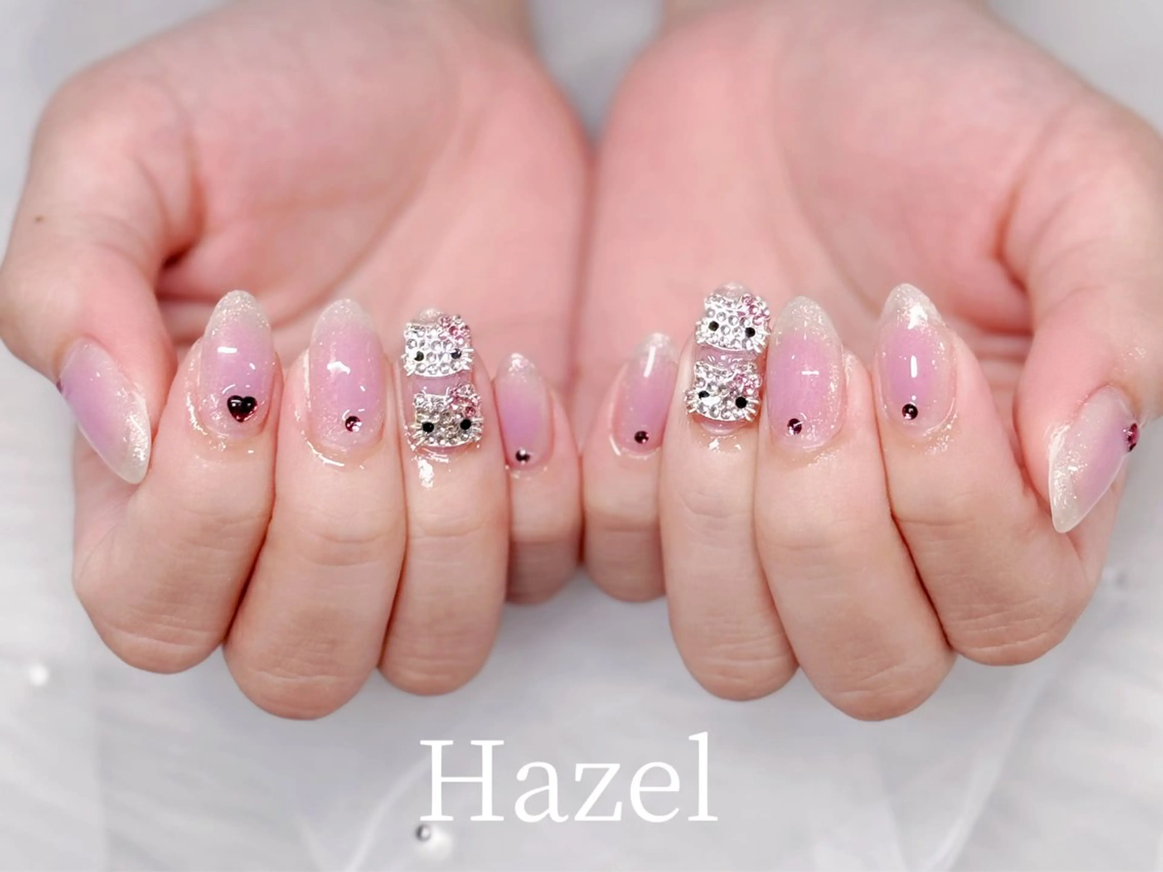ネイル 韓国ネイル ワンホンネイル 🤍Hazel ユイ 吉祥寺🤎のネイルデザイン