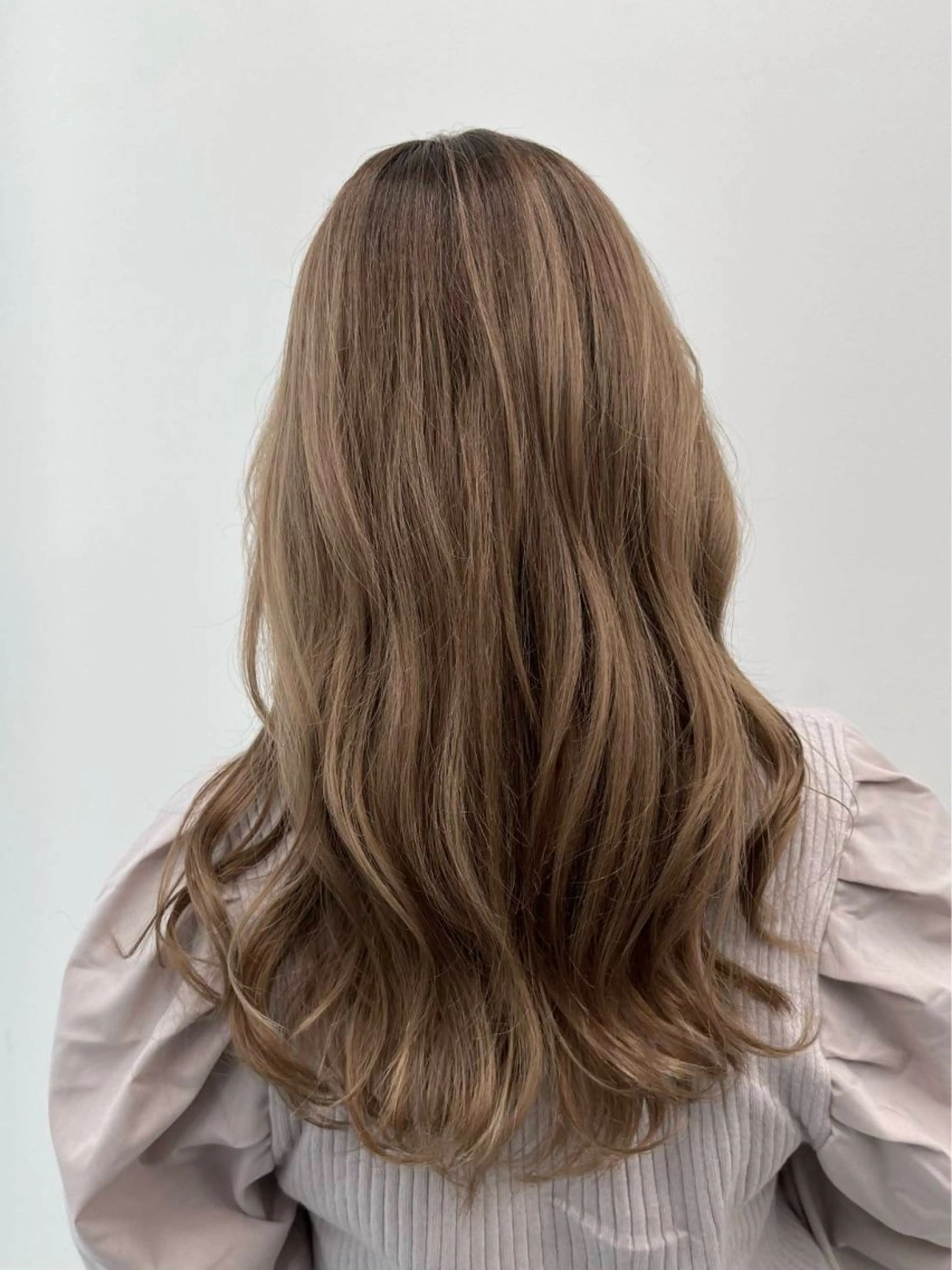 セミロング カット ヘアカラー トリートメント Cielo by Siestaのヘアスタイル