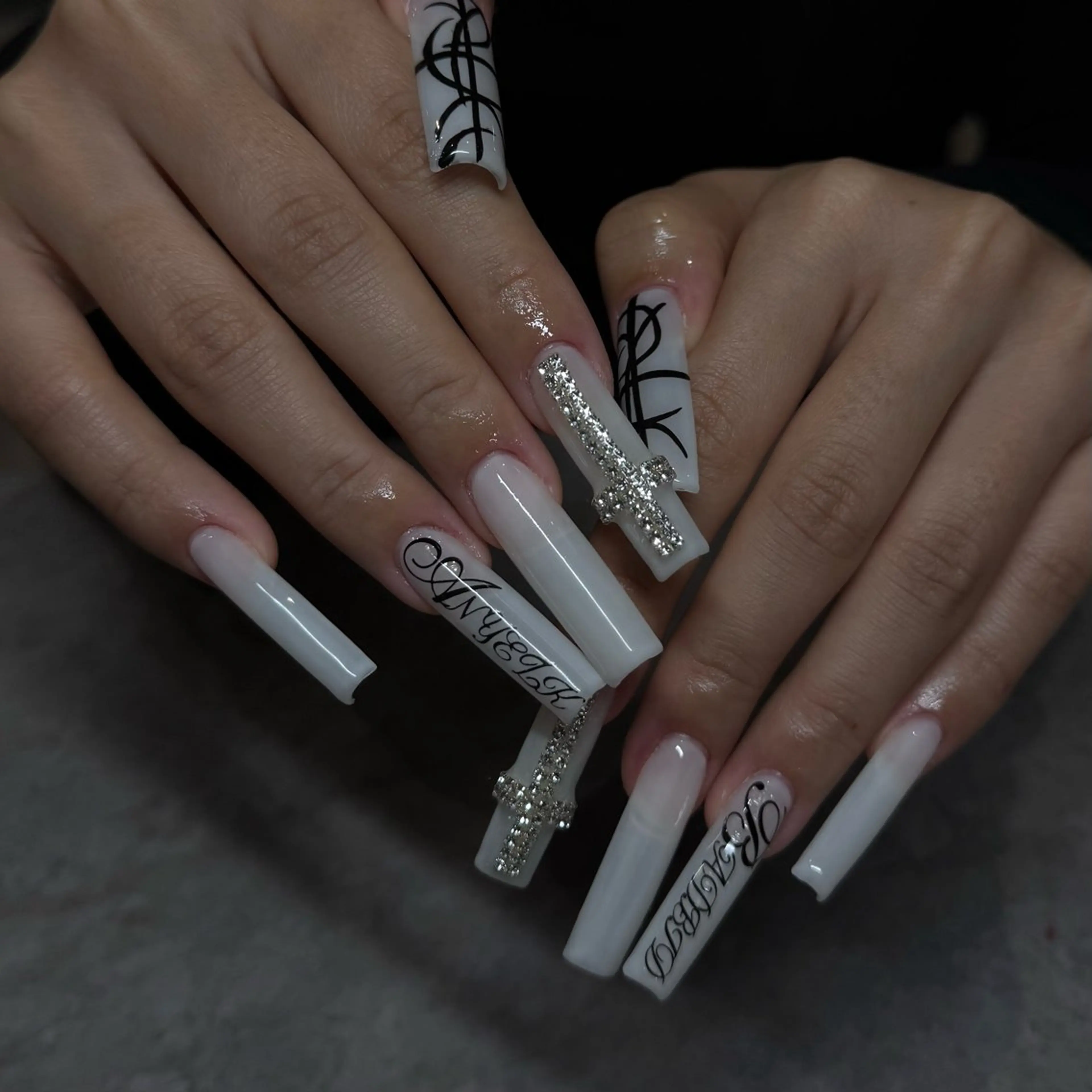 ネイル ロングネイル ハンドネイル IROHA NAIL 北村菜帆のネイルデザイン