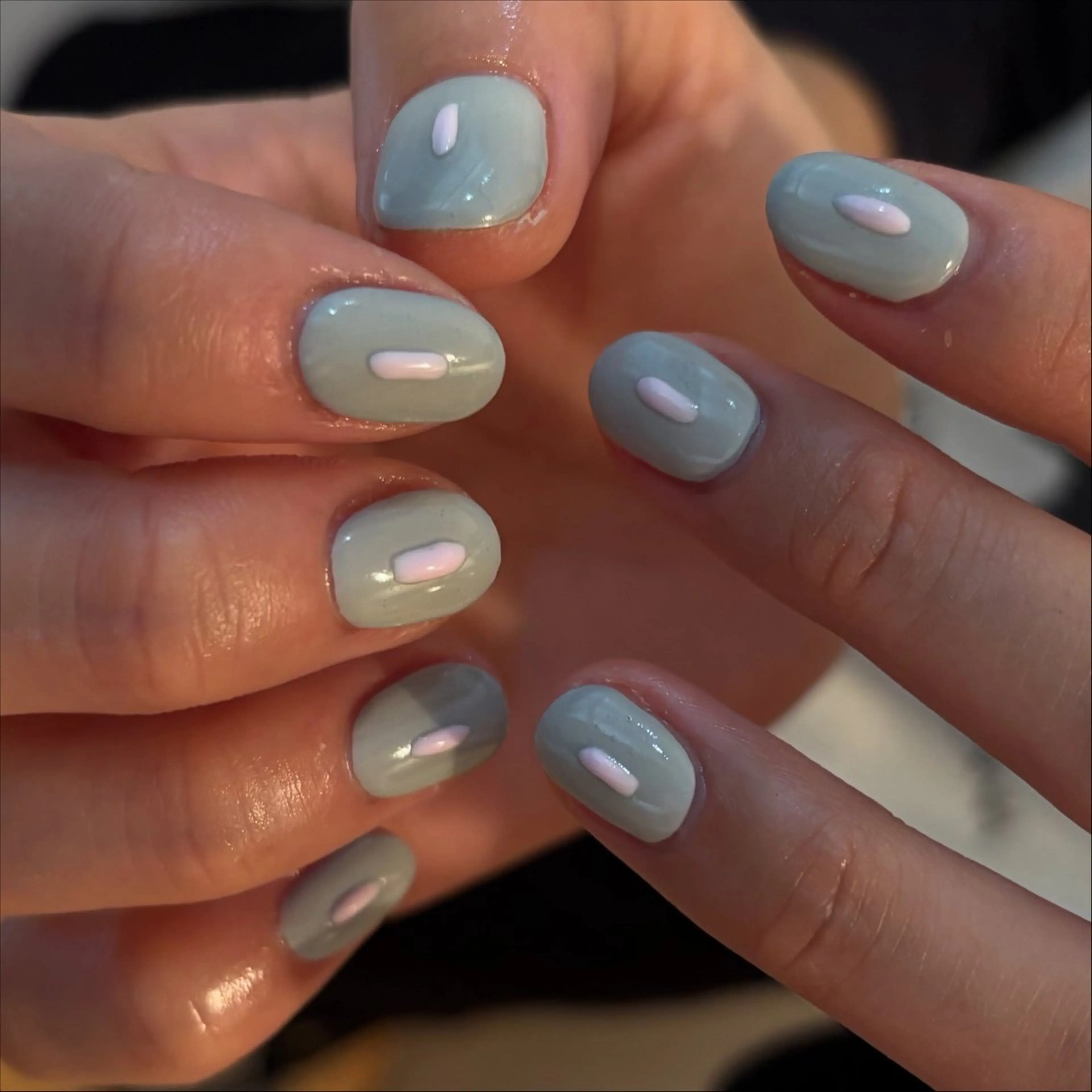 ネイル ハンドネイル フットネイル yuri / 個性派nailのネイルデザイン