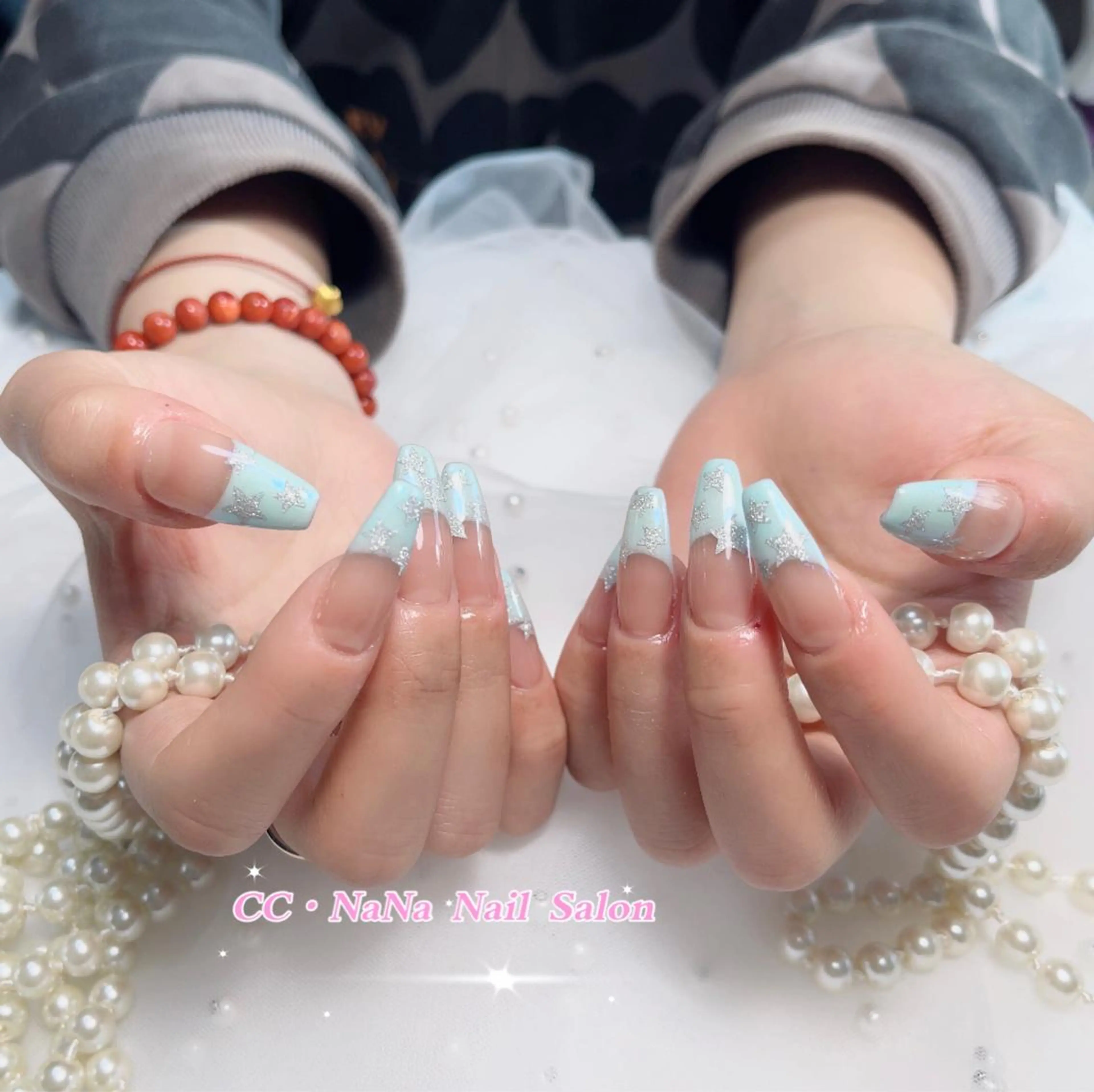 ネイル チークネイル フラッシュネイル ハート キラキラネイル 韓国ネイル ハンドネイル CCNaNaスカルプ 長さだし専門💎Yoのネイルデザイン