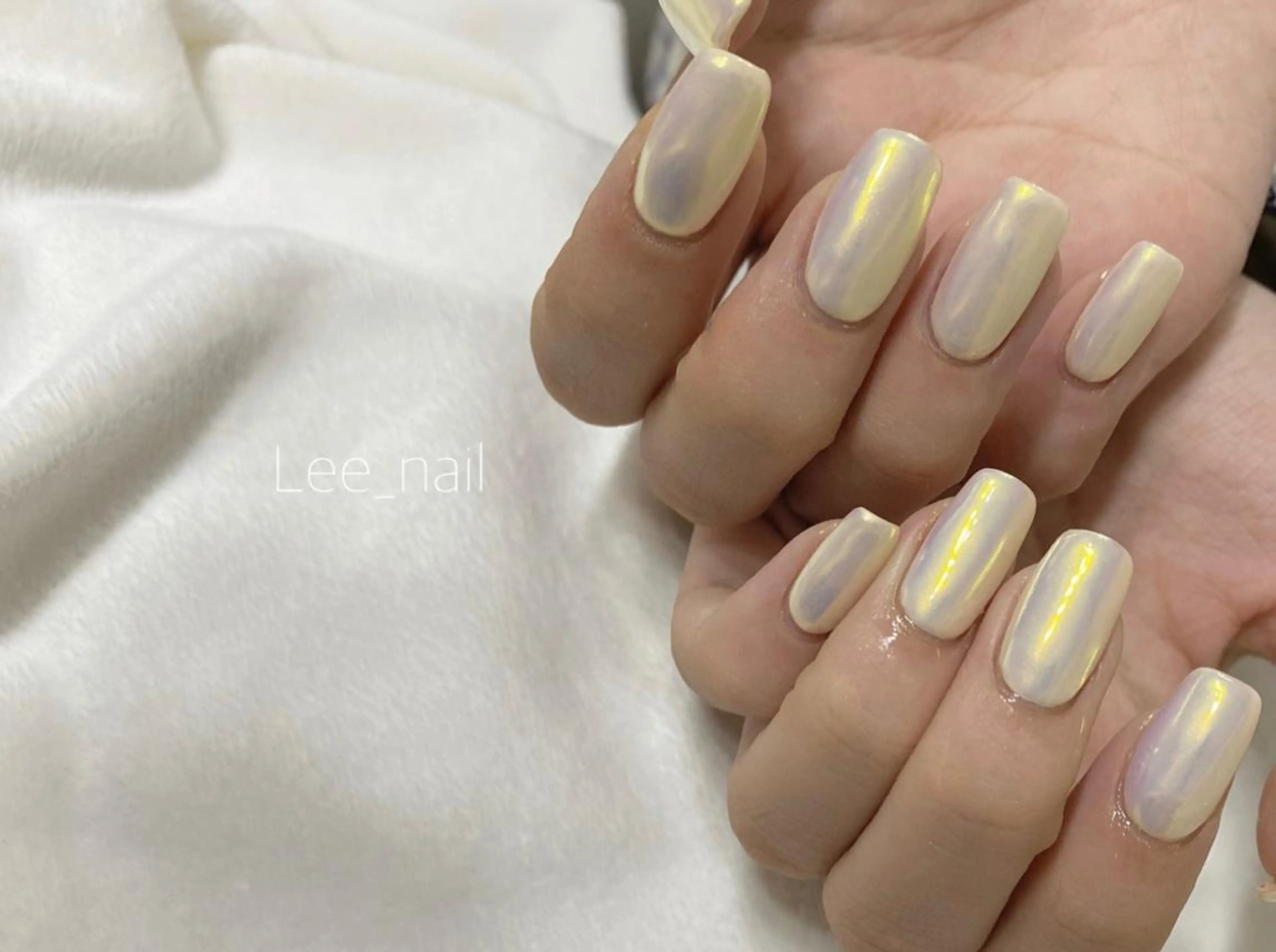 ネイル オーロラネイル ミラーネイル Lee_ nailのネイルデザイン