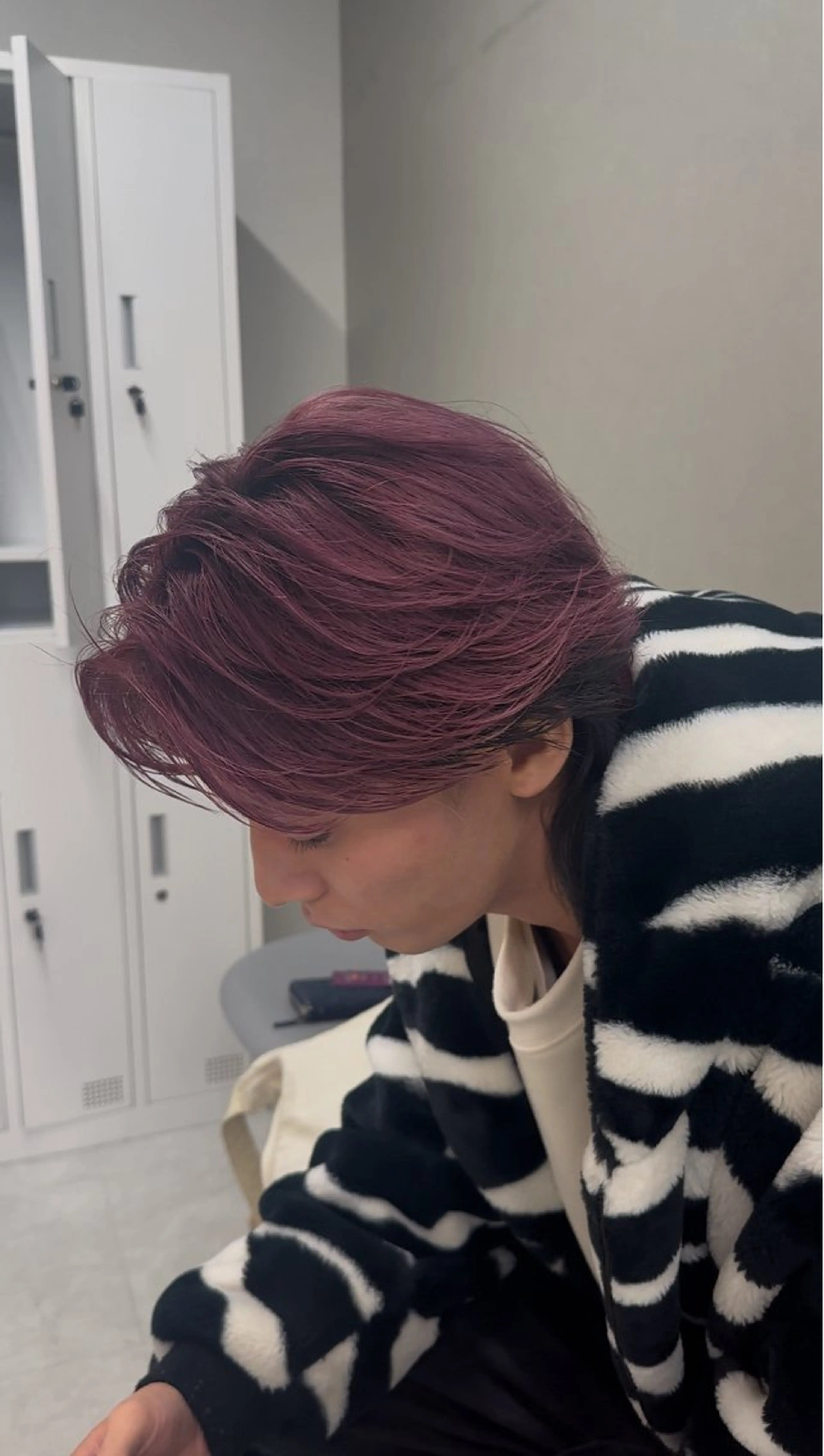 ミディアム カラー メンズ カット ヘアカラー ニュアンス/フェザー /ウルフ/伶馬のヘアスタイル