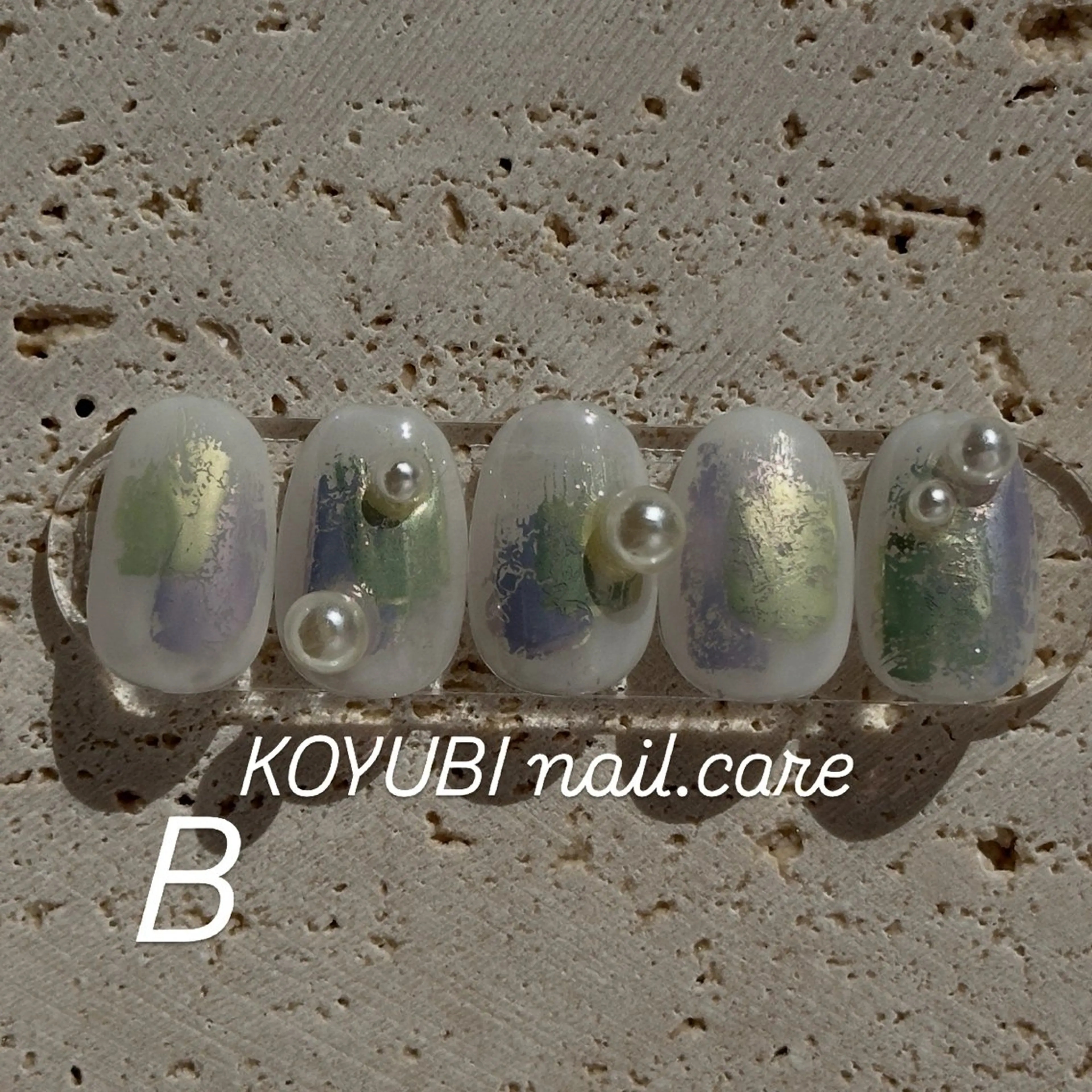ネイル カジュアル マグネットネイル オフィスネイル シンプルネイル KOYUBI _nail.care所属・KOYUBInail 【大関】のネイルデザイン