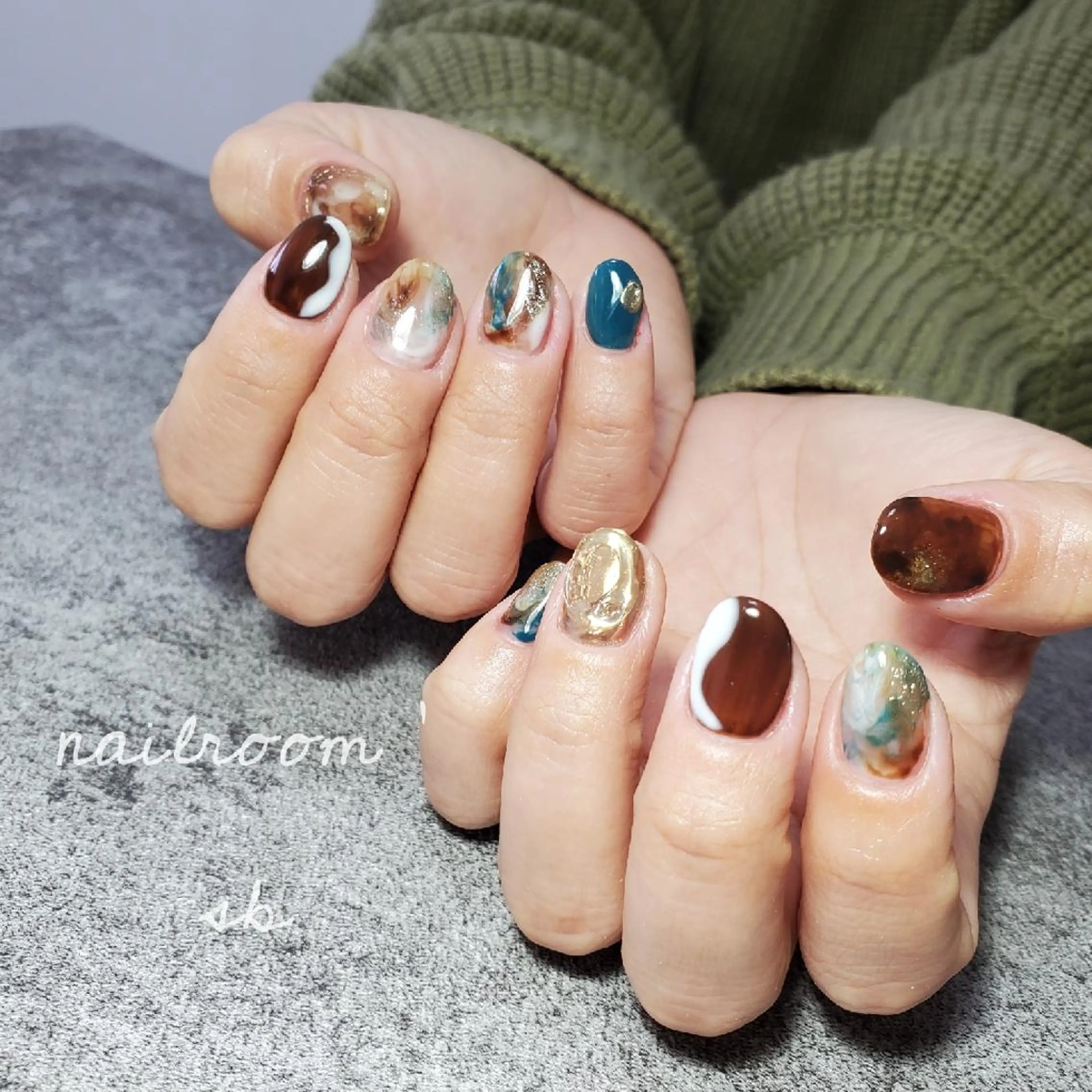 ネイル ハンドネイル nailroom‪ sb‪‪𓈒𓂂𓏸のネイルデザイン