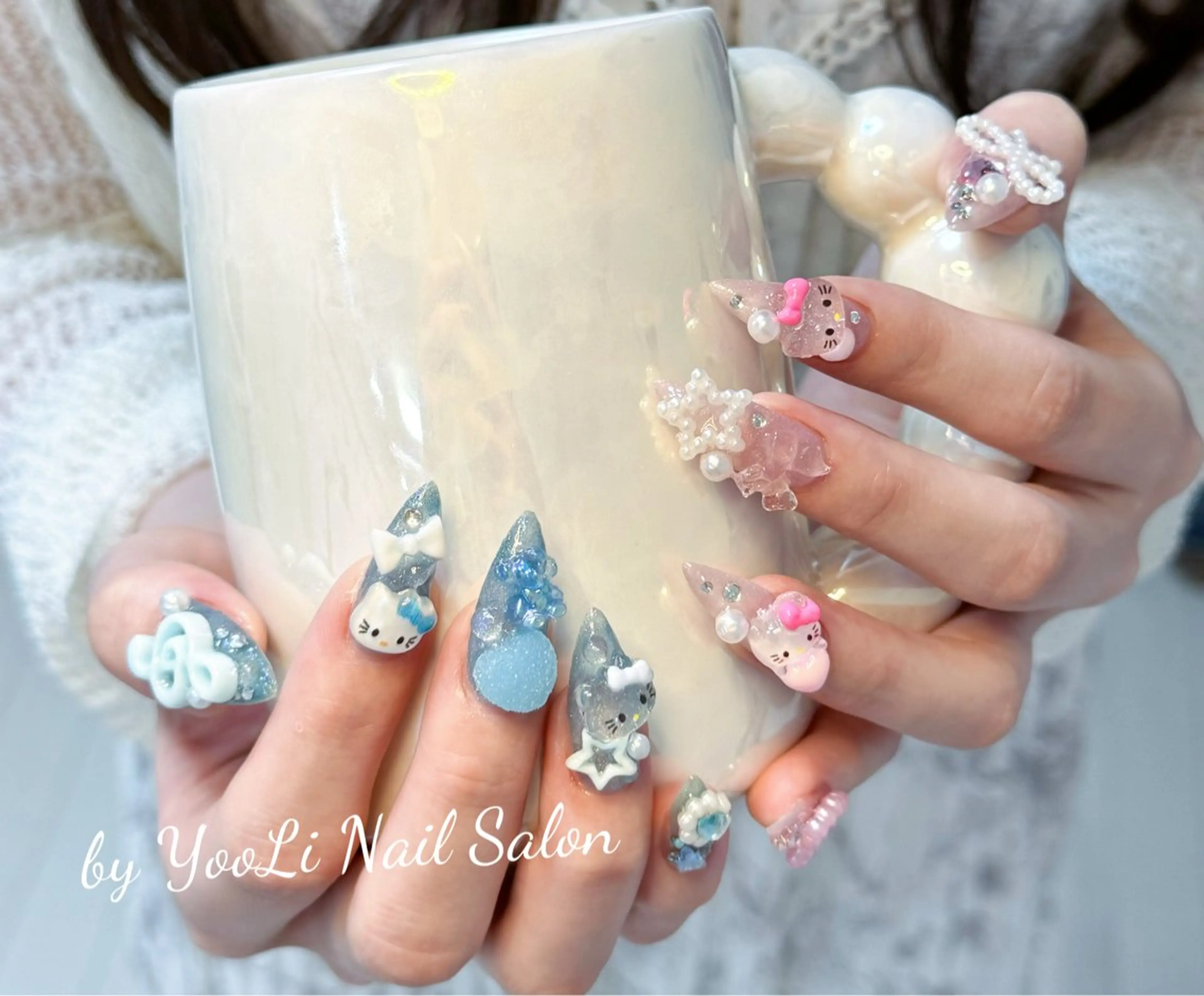 ネイル アートネイル オーロラネイル チークネイル フレンチネイル ガラスフレンチ ハンドネイル 🎀🎀YooLi Nail Salonのネイルデザイン