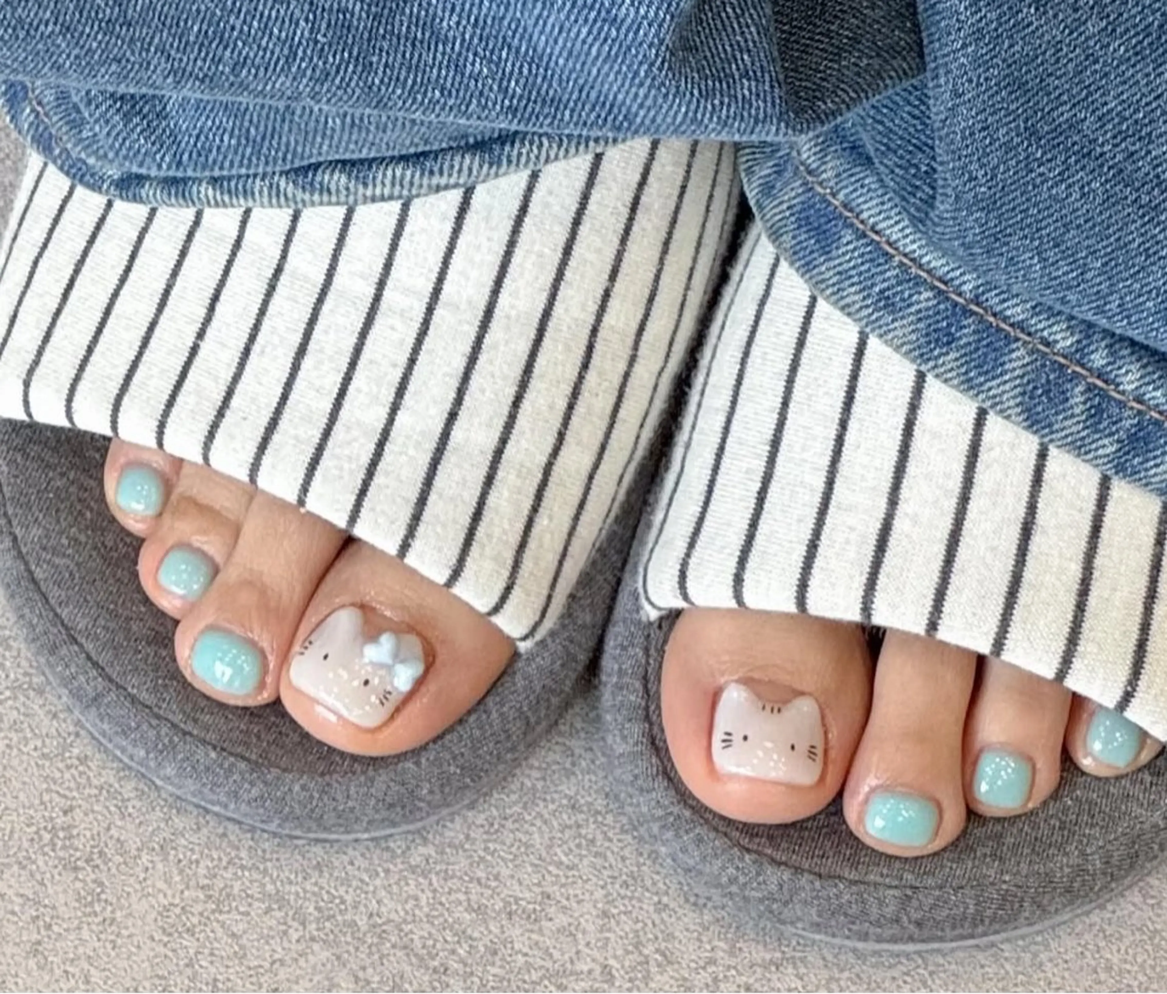 ネイル アートネイル クリアネイル フットネイル ぷっくりネイル フットネイル minimus._.nails(votre salon)所属・Kyu Yui(🇹🇼)のネイルデザイン