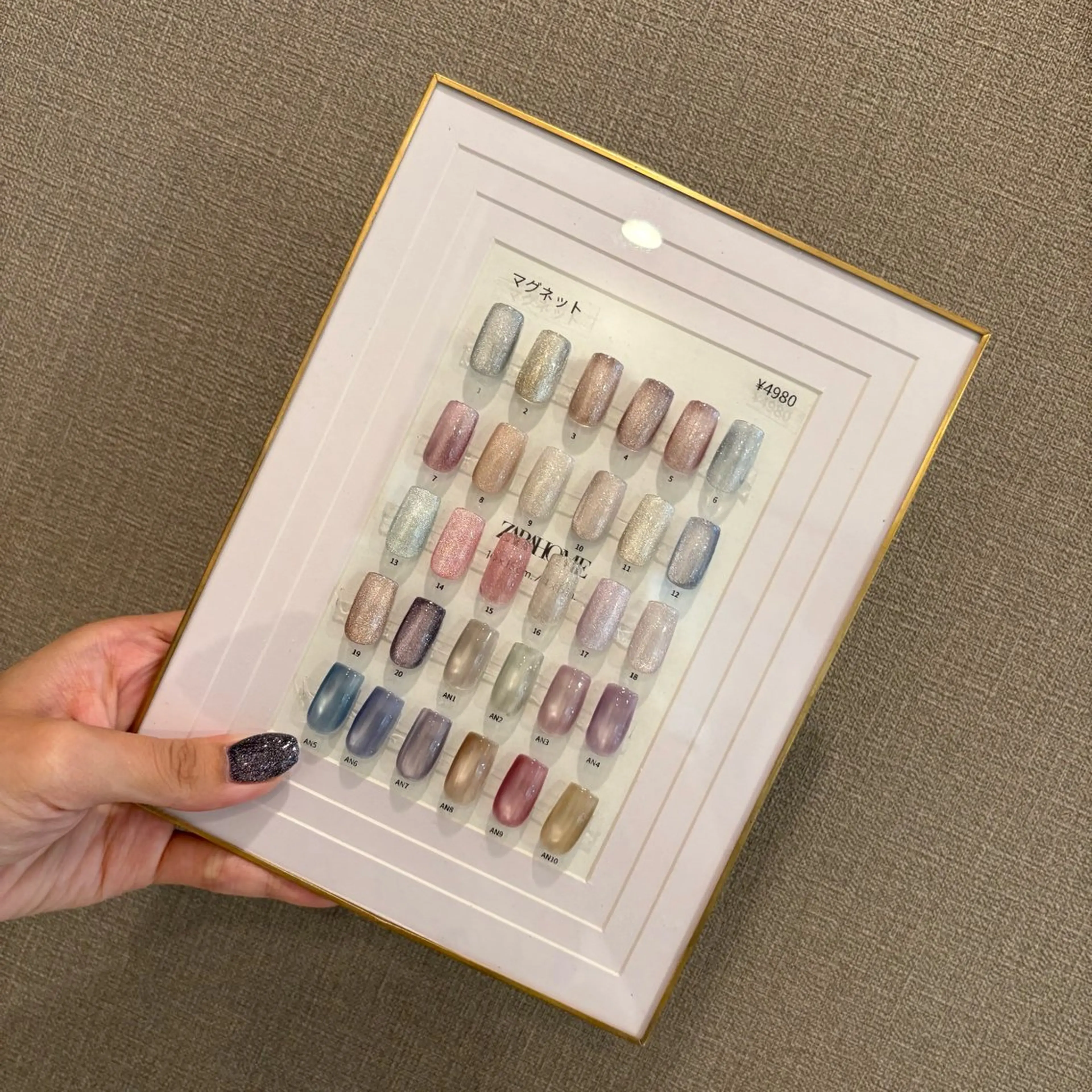 🎀〈オフあり〉マグネットネイル🤍の写真