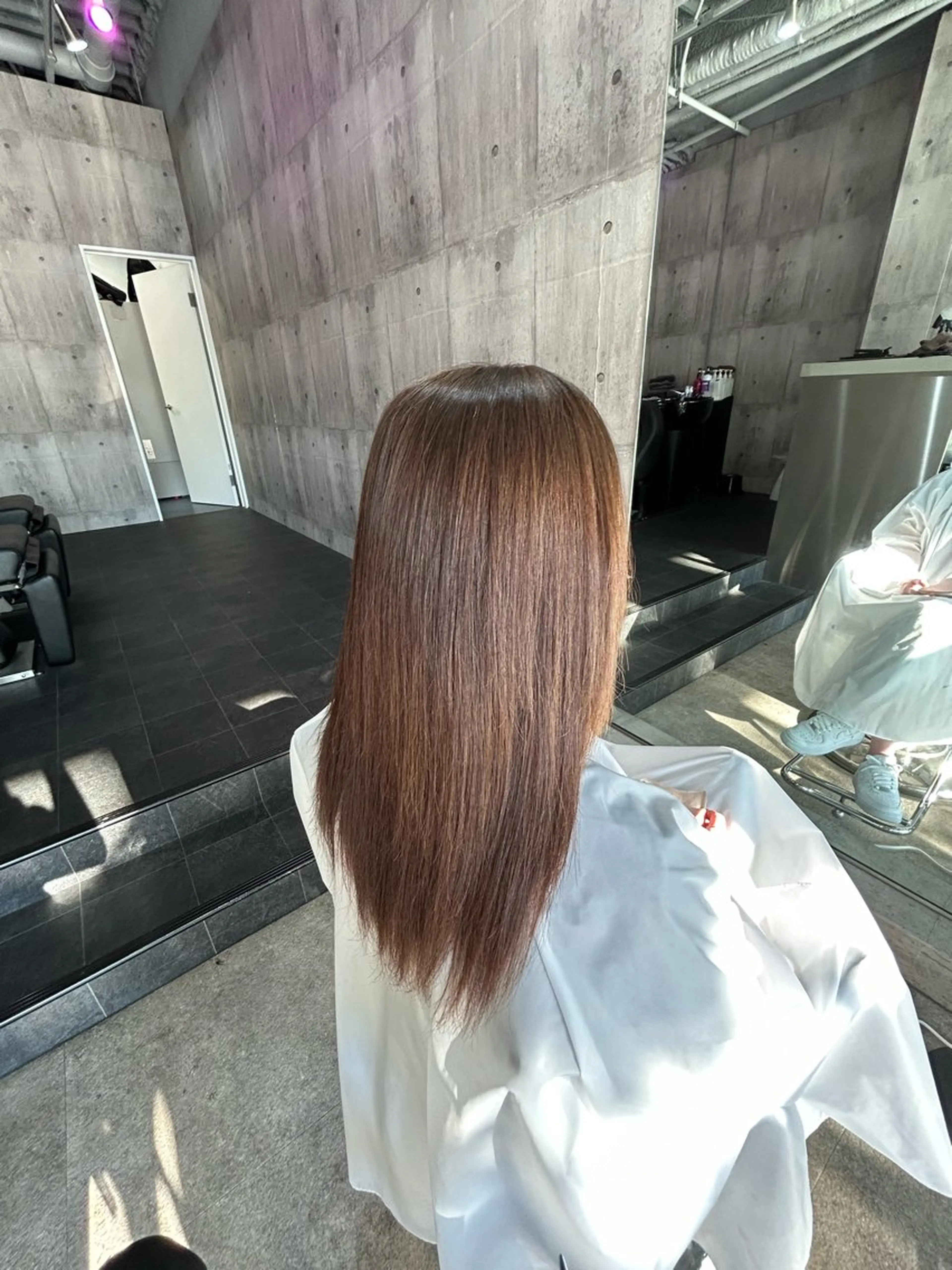 セミロング カット 縮毛矯正 トリートメント ウィチ所属・きりゅう つばさのヘアスタイル