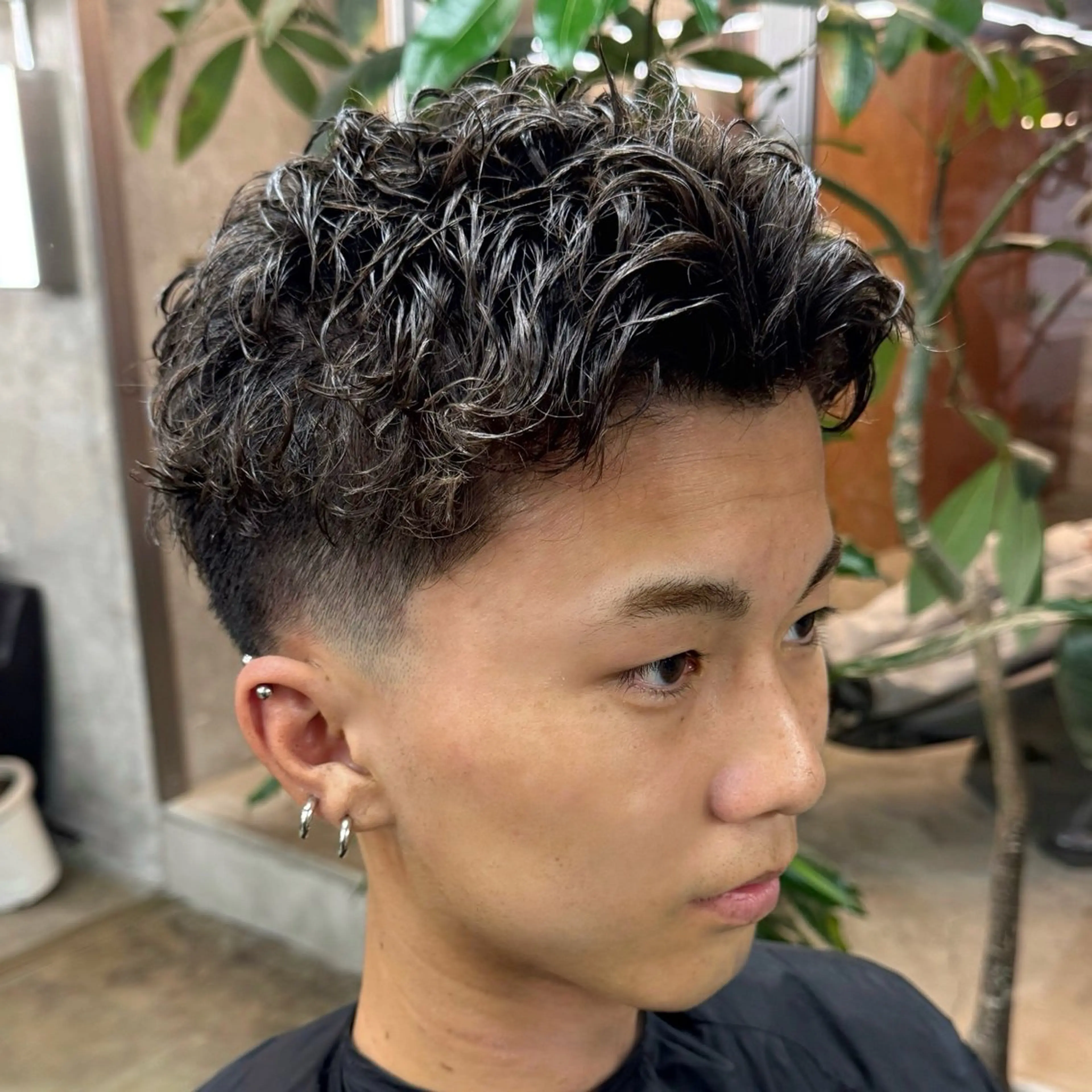 ショート パーマ メンズ メンズパーマ カット パーマ Lond GULLMAN所属・高橋大和/ メンズ特化美容師のヘアスタイル