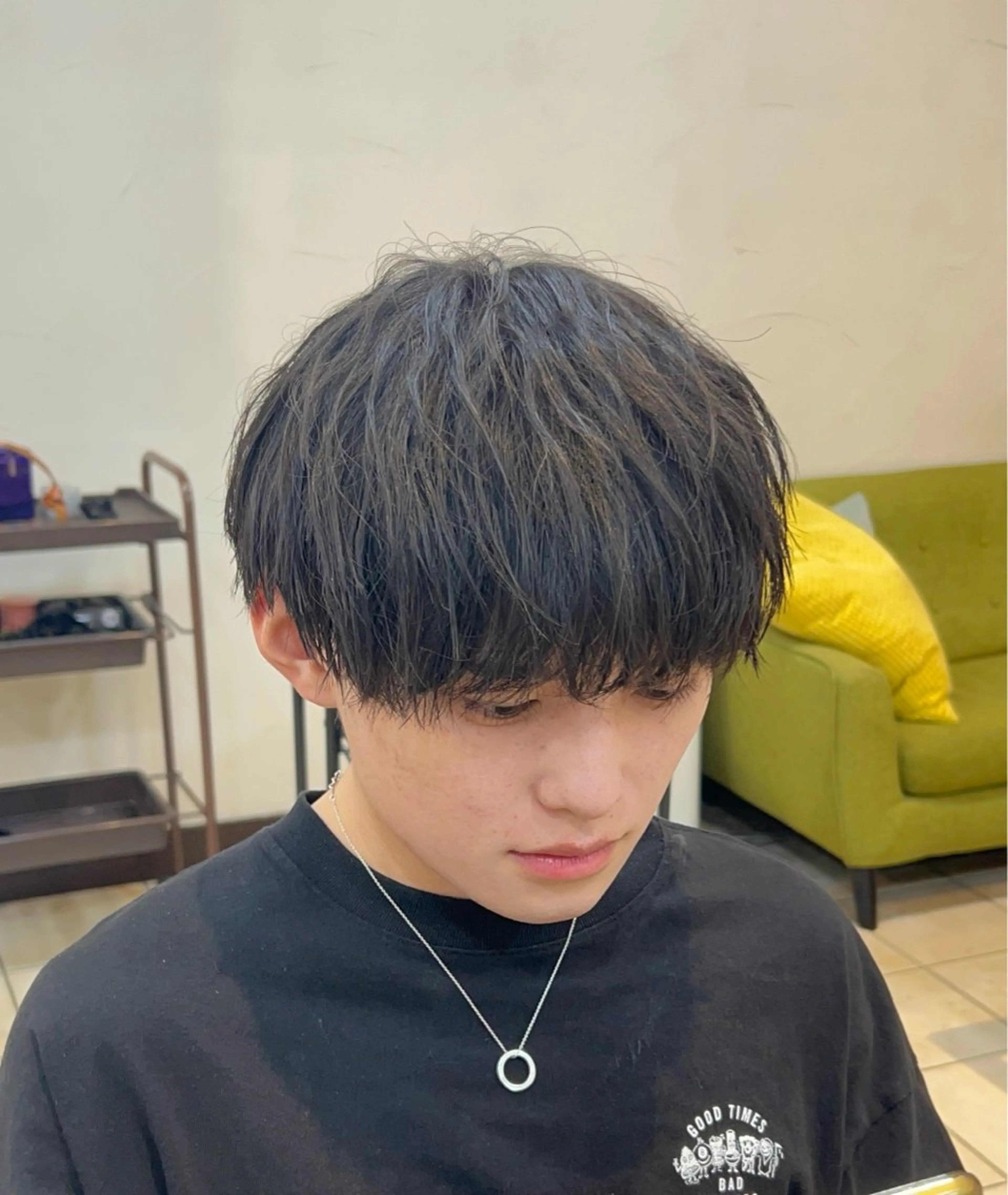 ミディアム カット パーマ 大宮曲がる縮毛矯正 工藤竜雅のヘアスタイル