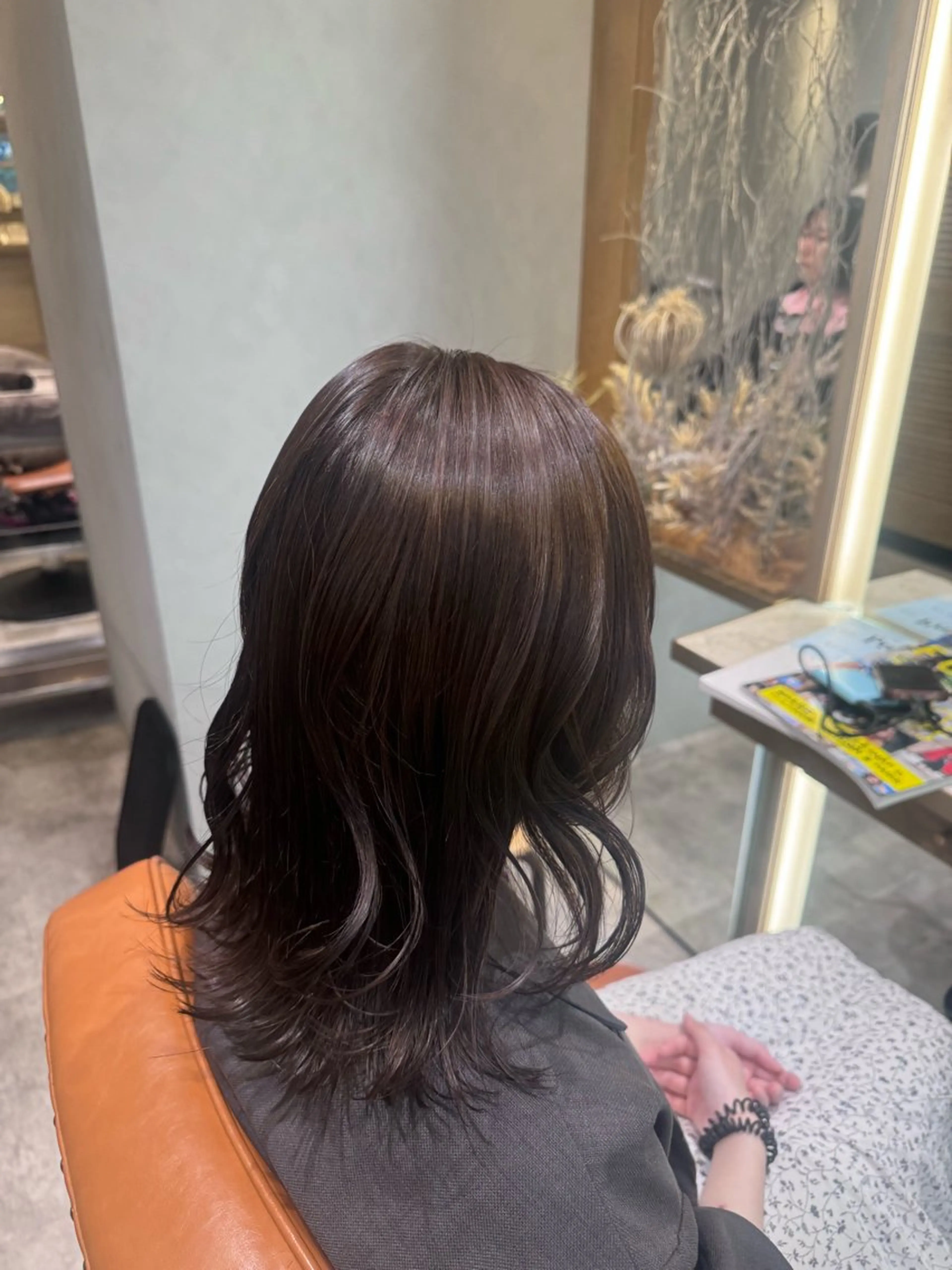 セミロング カラー ブラウンカラー olelo所属・☁️olelo国立 ☁️Minoriのヘアスタイル