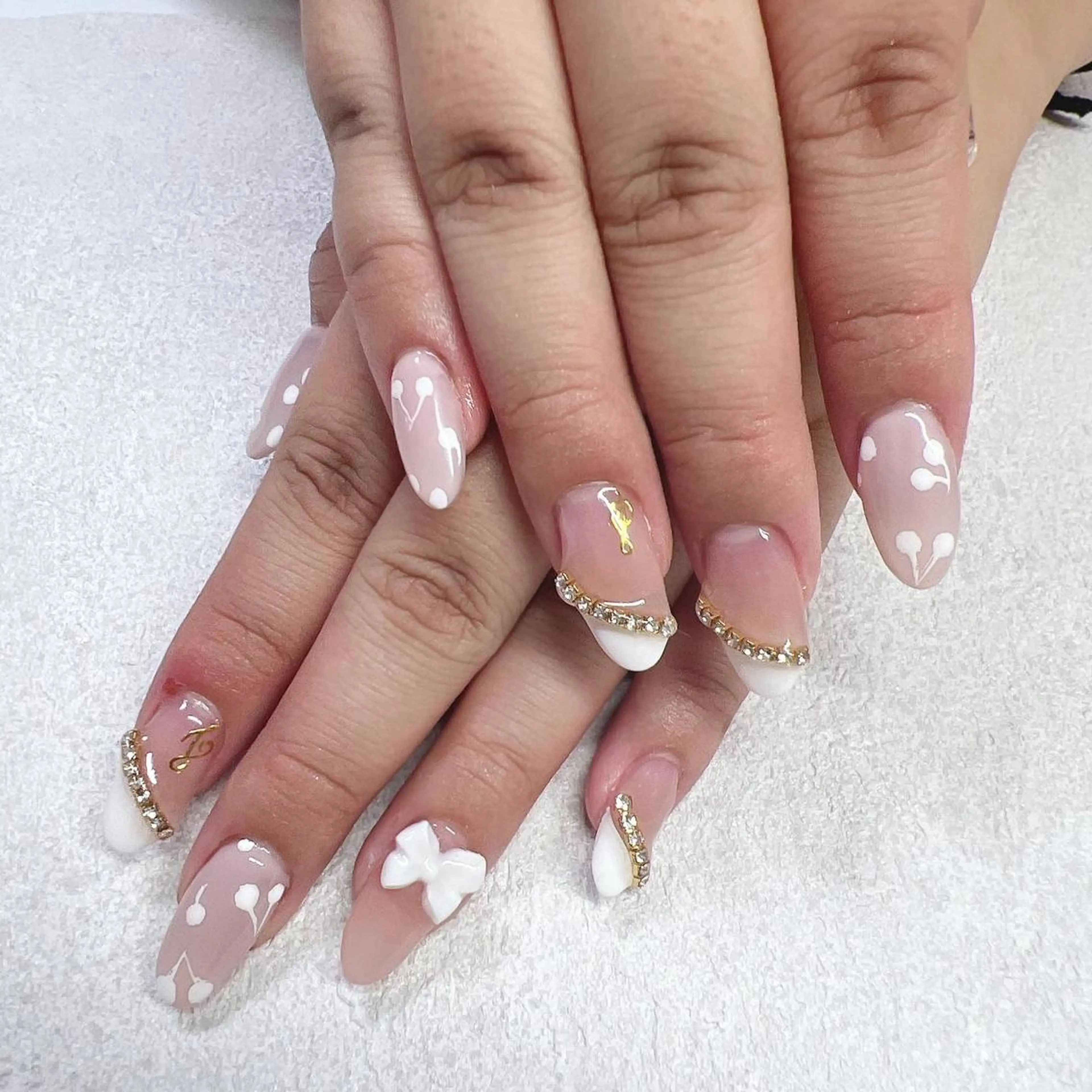 ネイル Rire_eye+beauty_nail所属・Rire_ nail_yukiのネイルデザイン