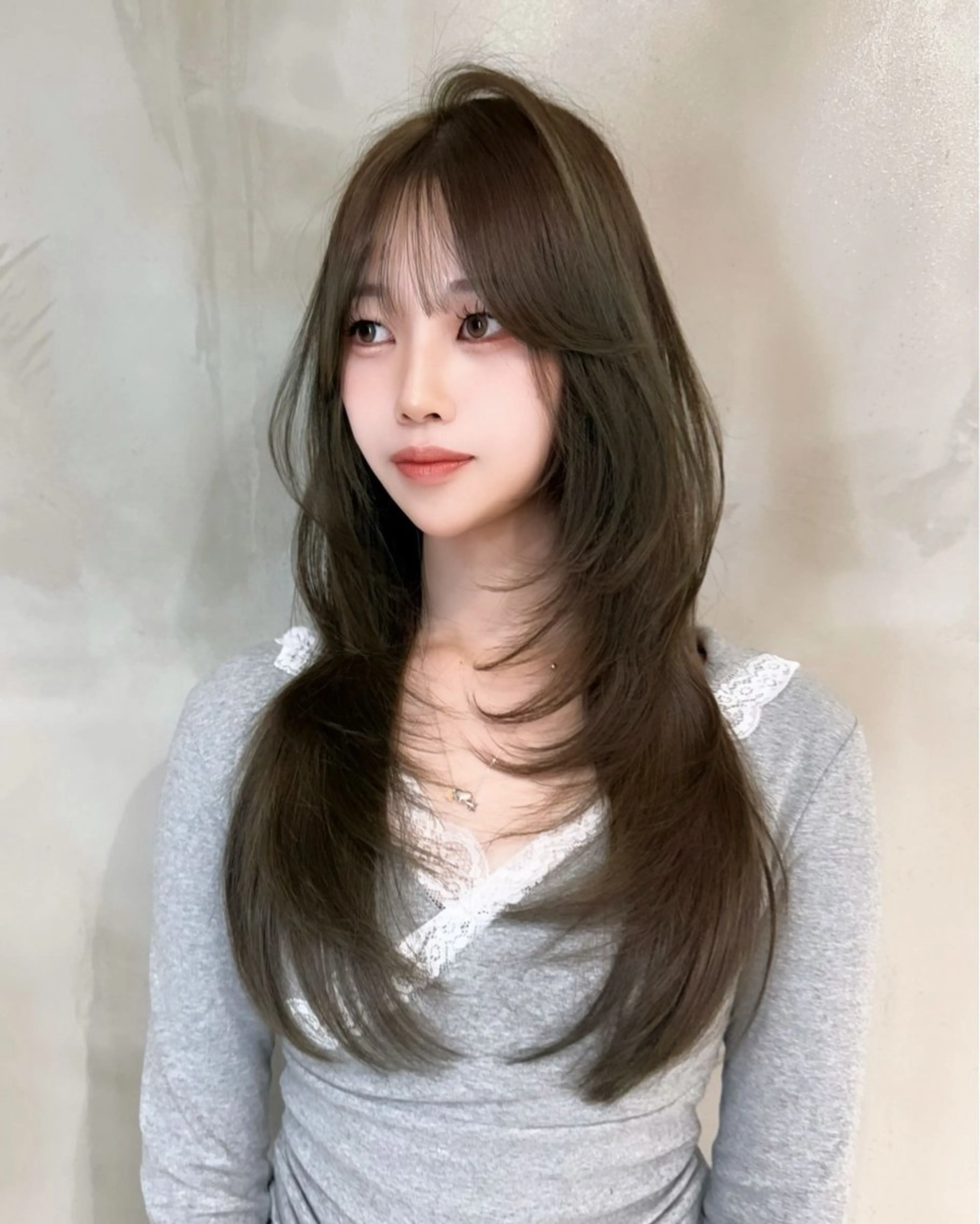 ロング カット 韓国ヘア🇰🇷 YURIYAのヘアスタイル