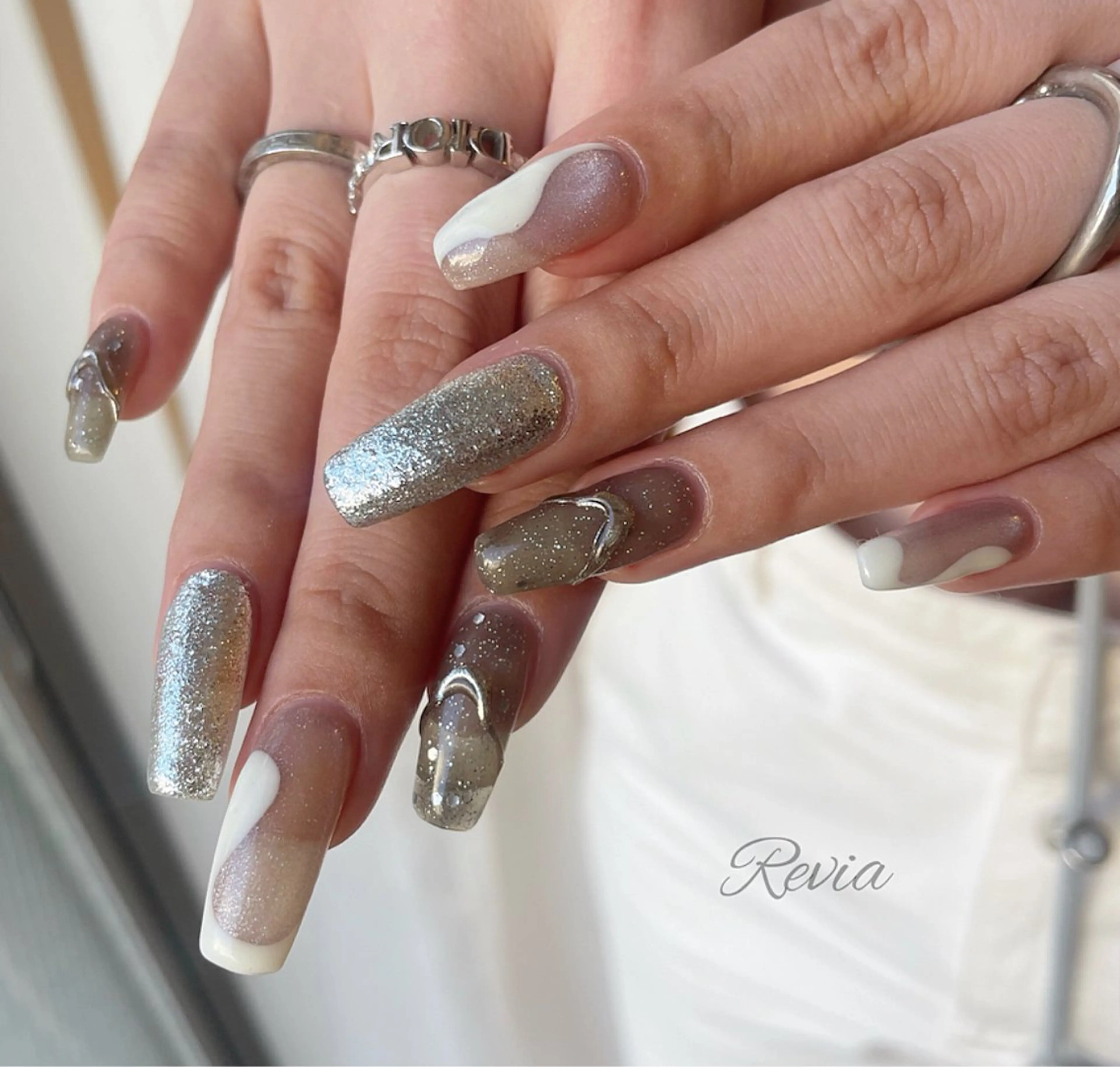 ネイル ハンドネイル revia所属・ERI Nailistのネイルデザイン