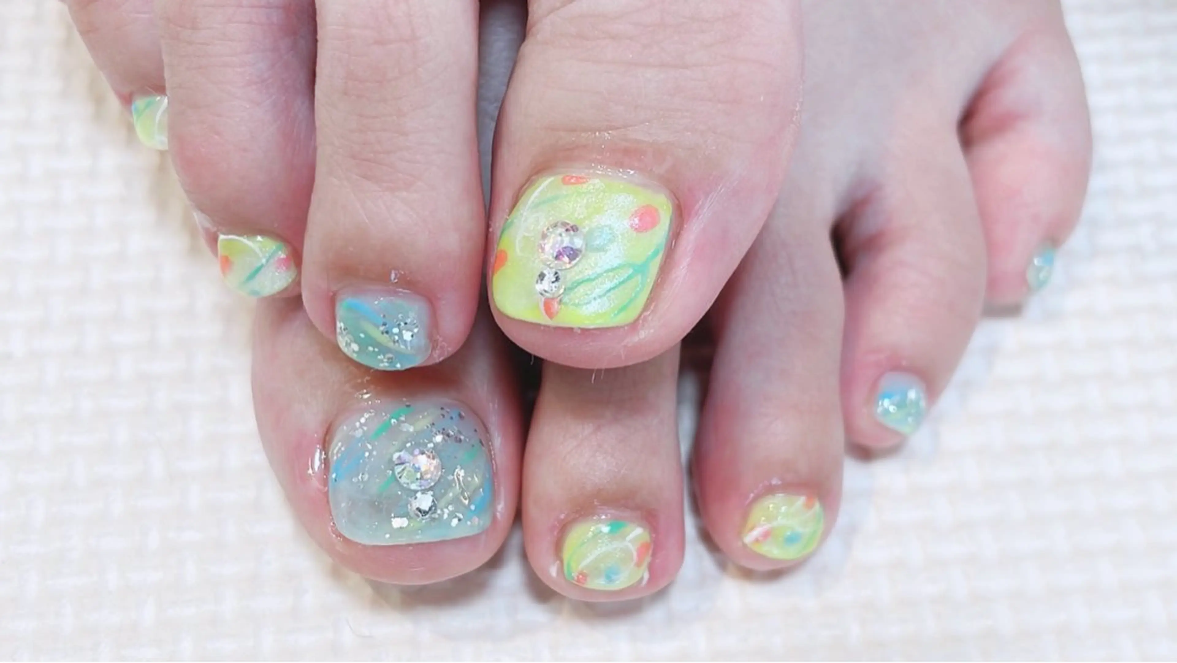 ネイル manis .のネイルデザイン