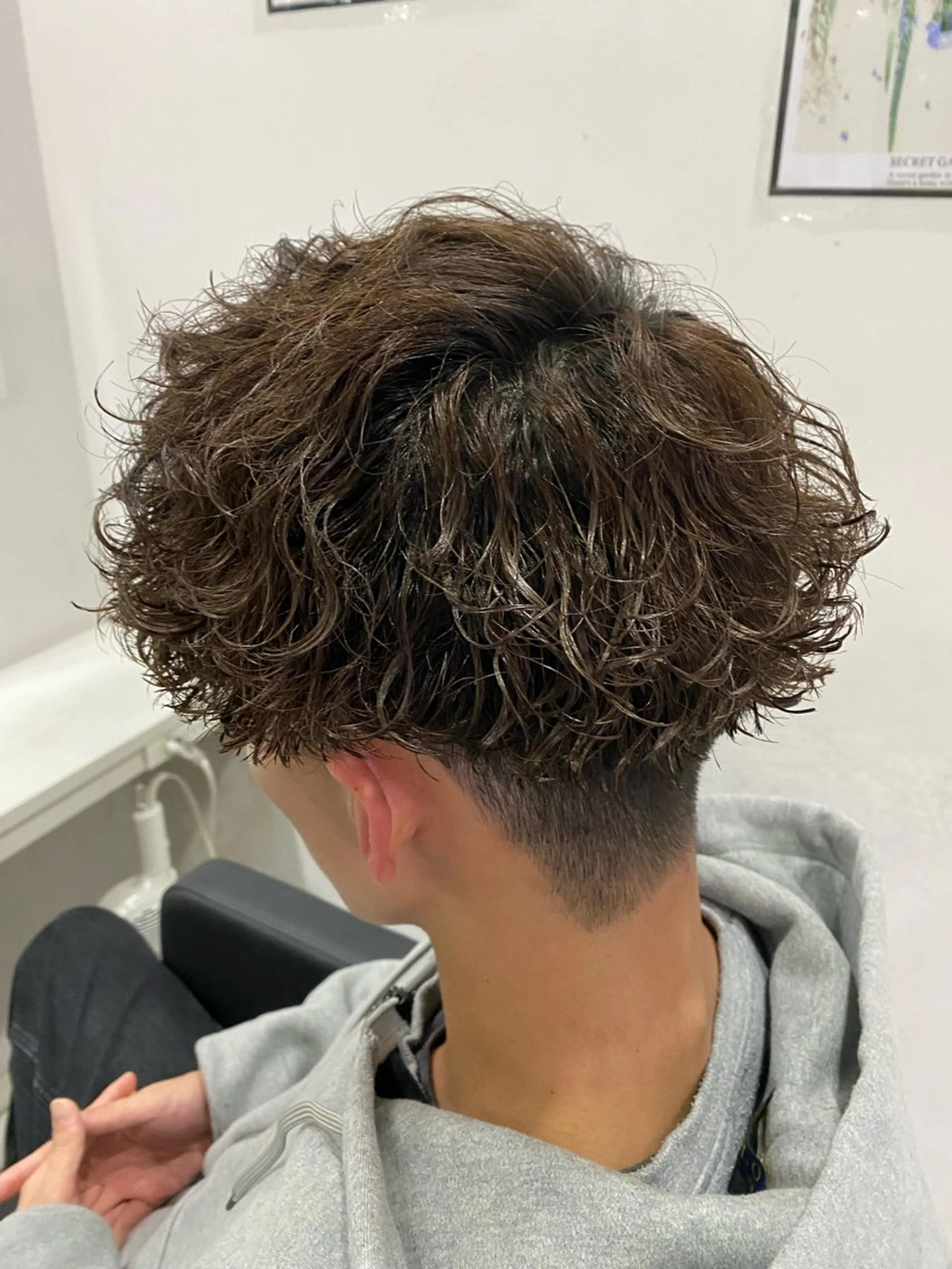 ミディアム パーマ メンズ カット パーマ 🟣メンズパーマ 川端 永遠🟣のヘアスタイル