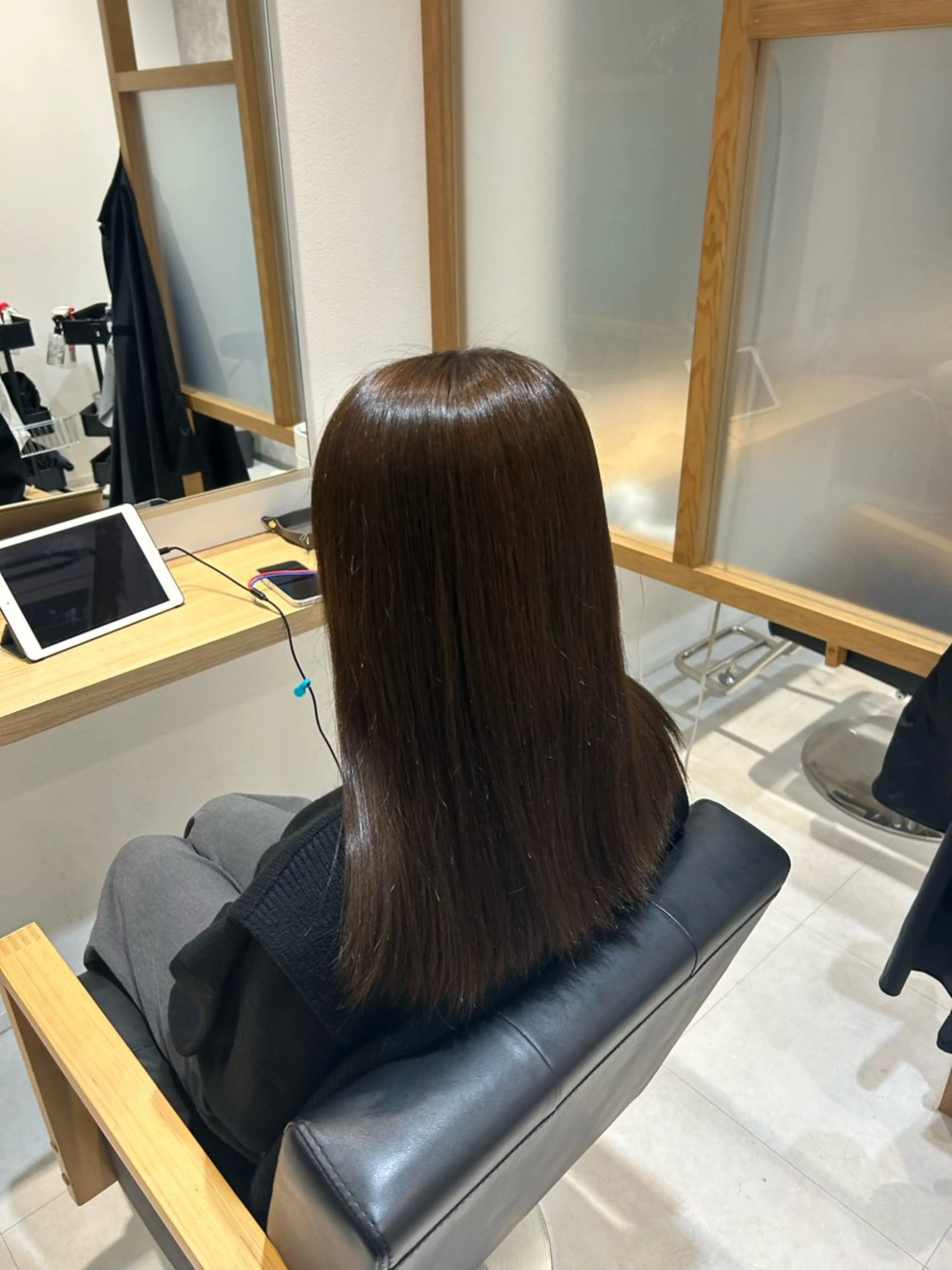 カラー ヘアカラー トリートメント 佐藤 嶺のヘアスタイル