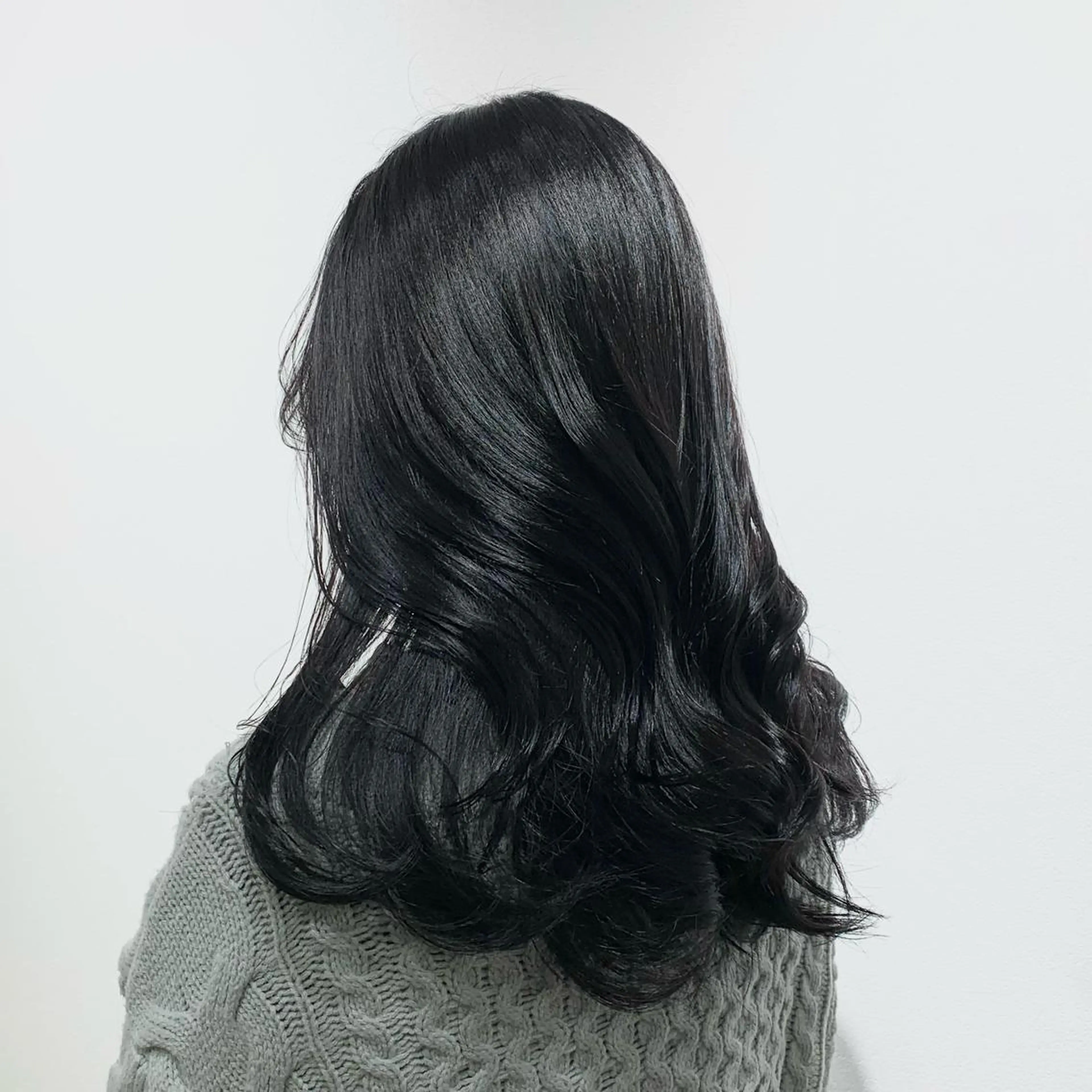 セミロング カラー ヘアアレンジ キヨミ 韓国レイヤーカットのヘアスタイル