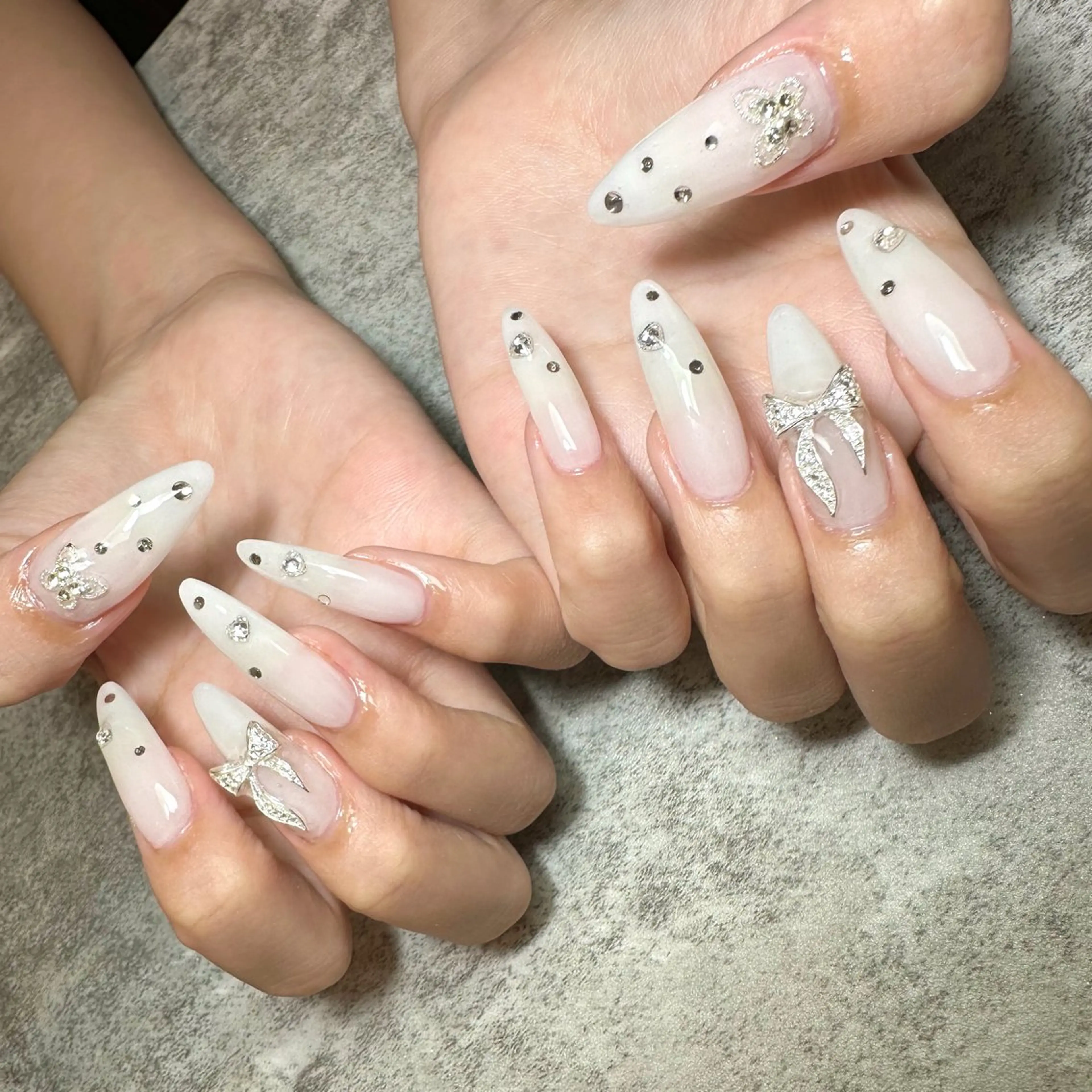 ネイル ロングネイル ホワイト Mii nailのネイルデザイン
