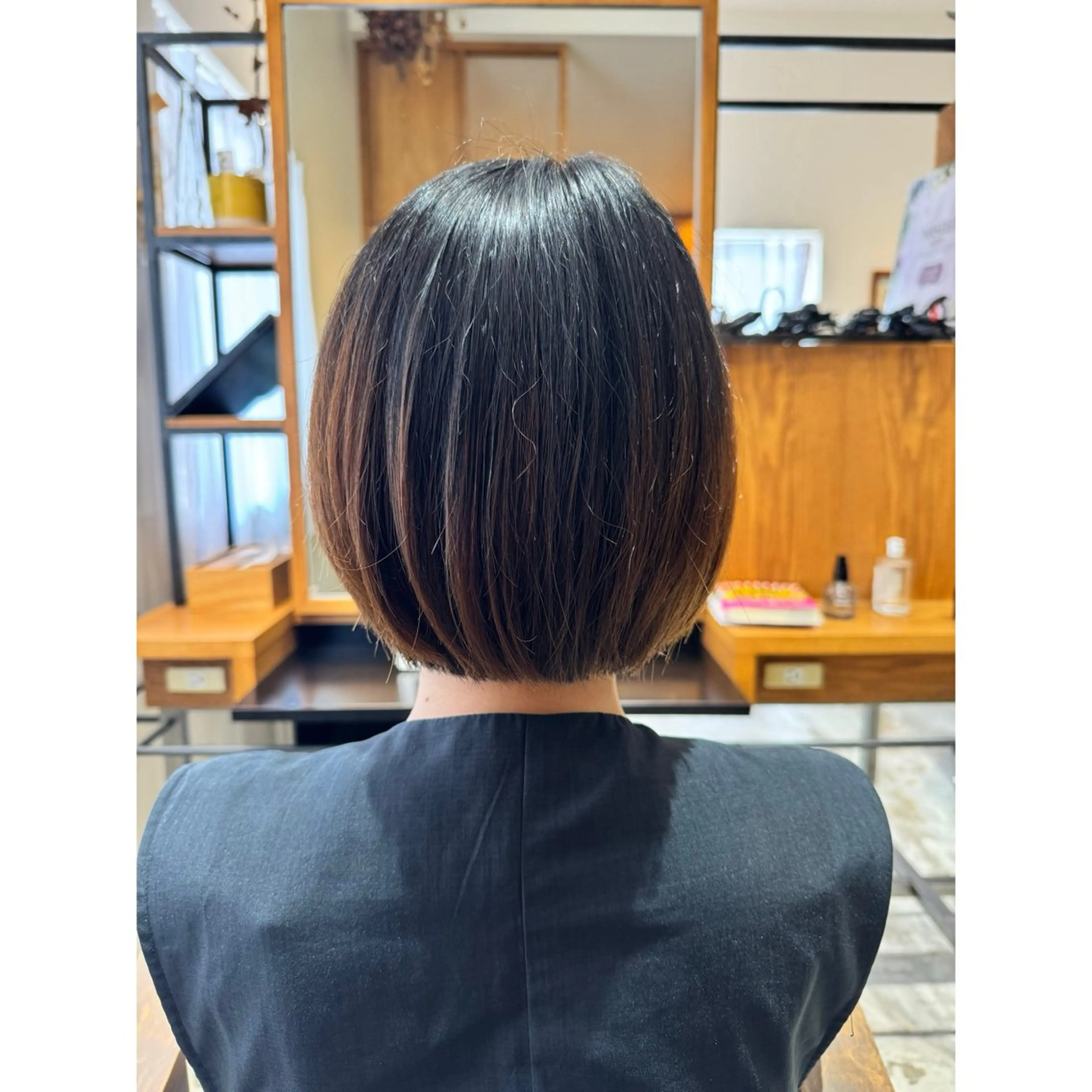 ショート カット 喜友名洸季 anoneのヘアスタイル