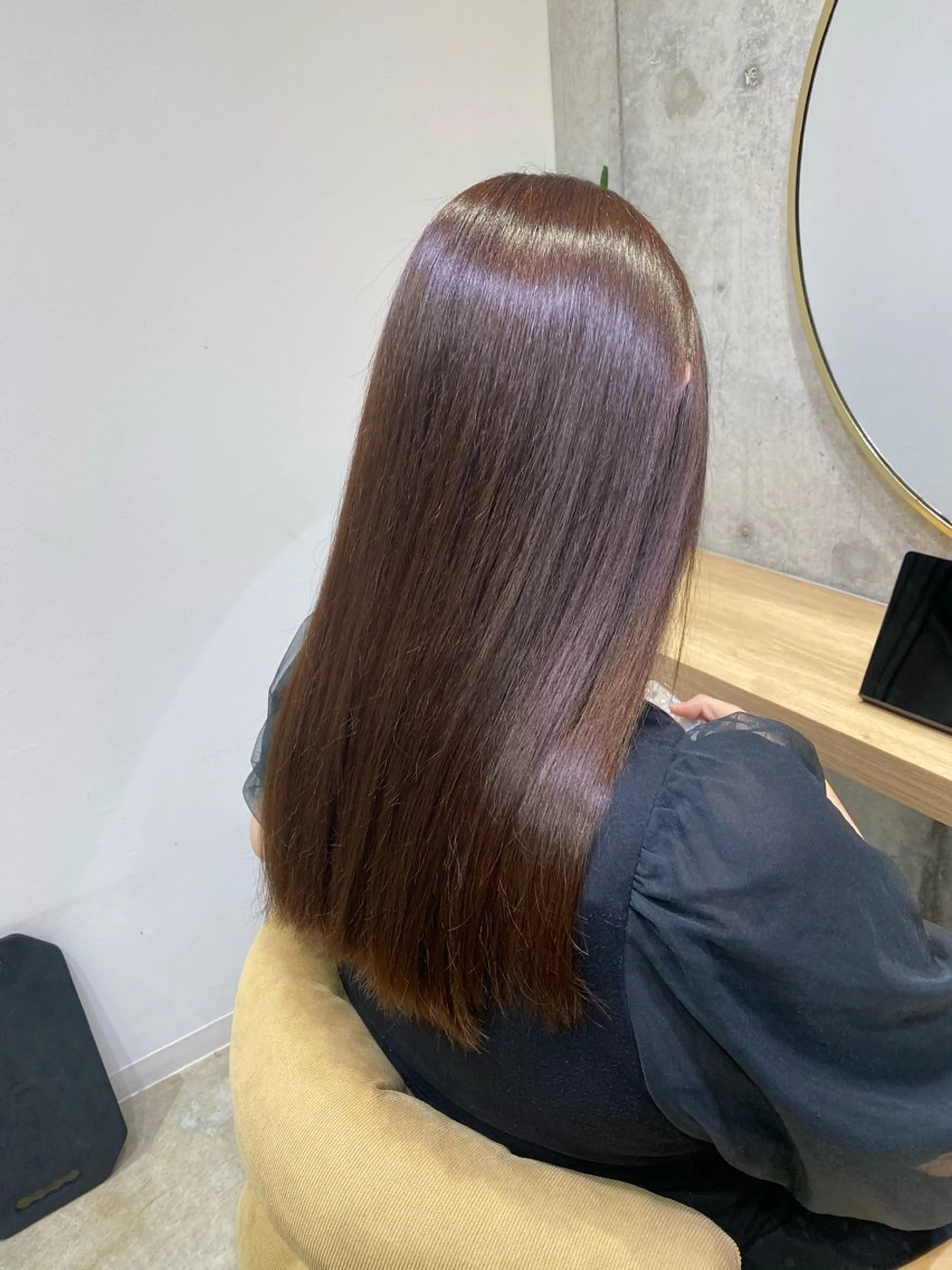 ロング 髪質改善 トリートメント fumi🪞血色感 アップ艶カラーのヘアスタイル