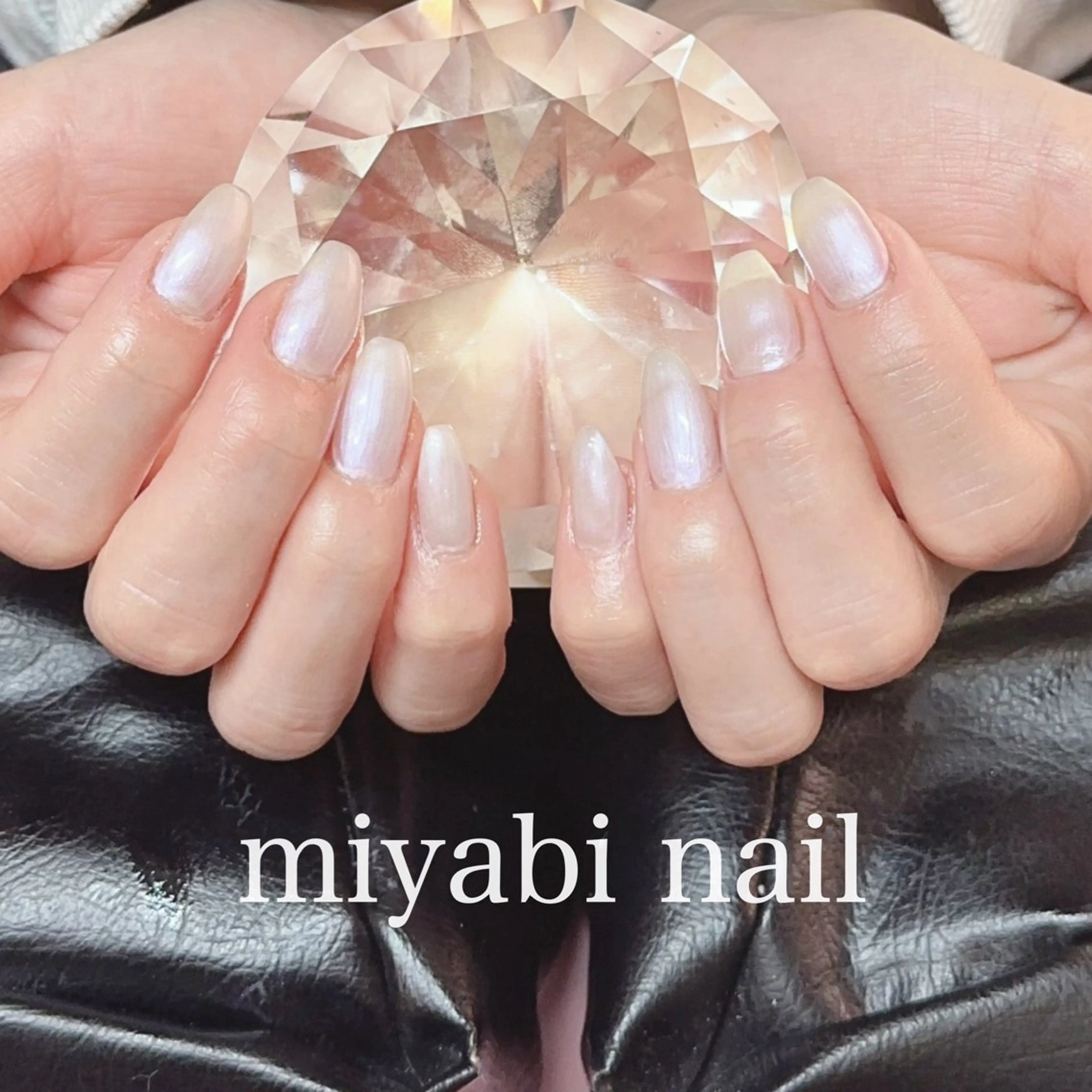 ネイル オーロラネイル ミラーネイル 持ち込み オフィスネイル ホワイト ハンドネイル miyabi nail 桂川駅近くのネイルデザイン