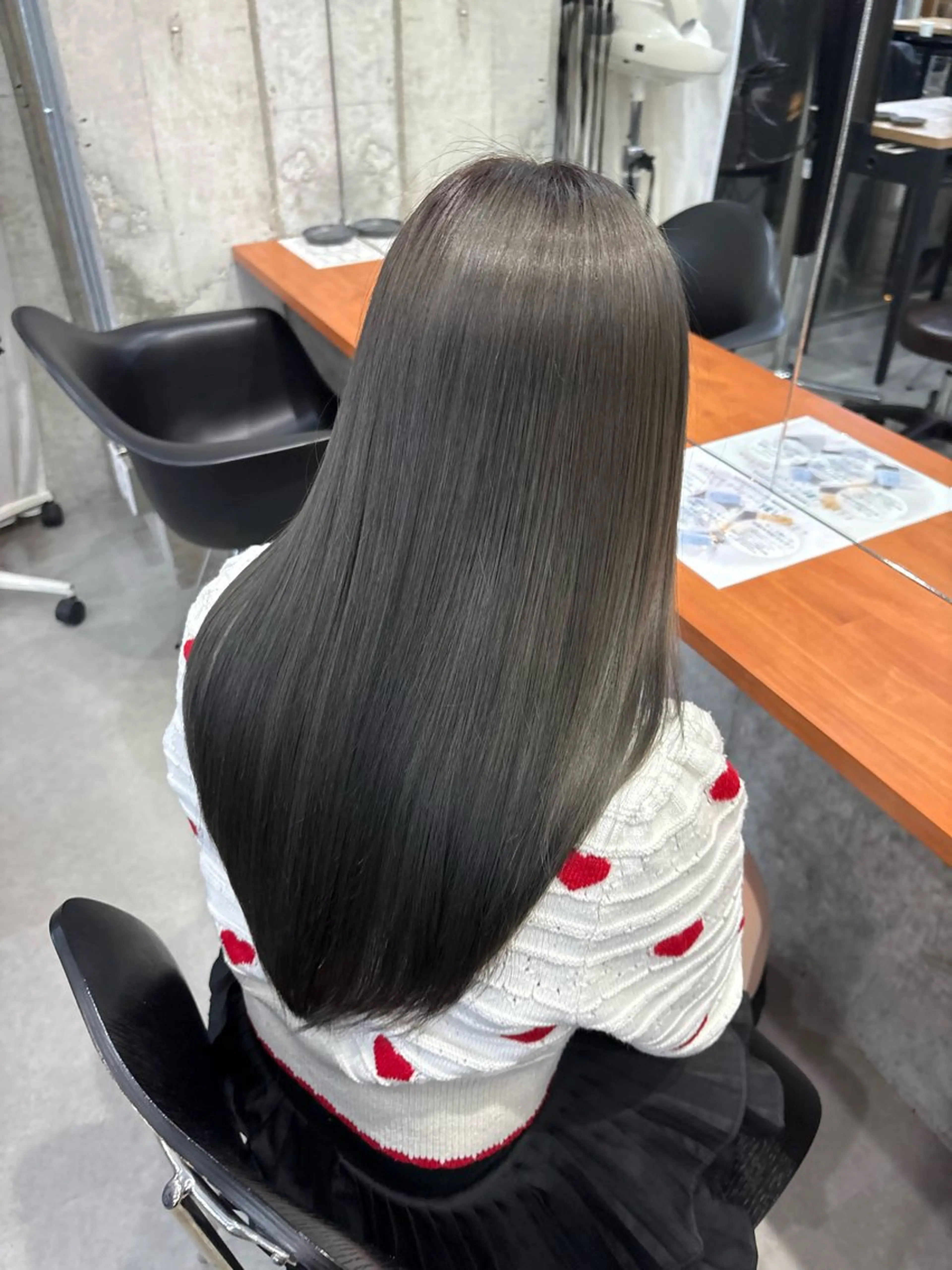 ロング トリートメント 髪質改善／縮毛矯正 関根青葉のヘアスタイル