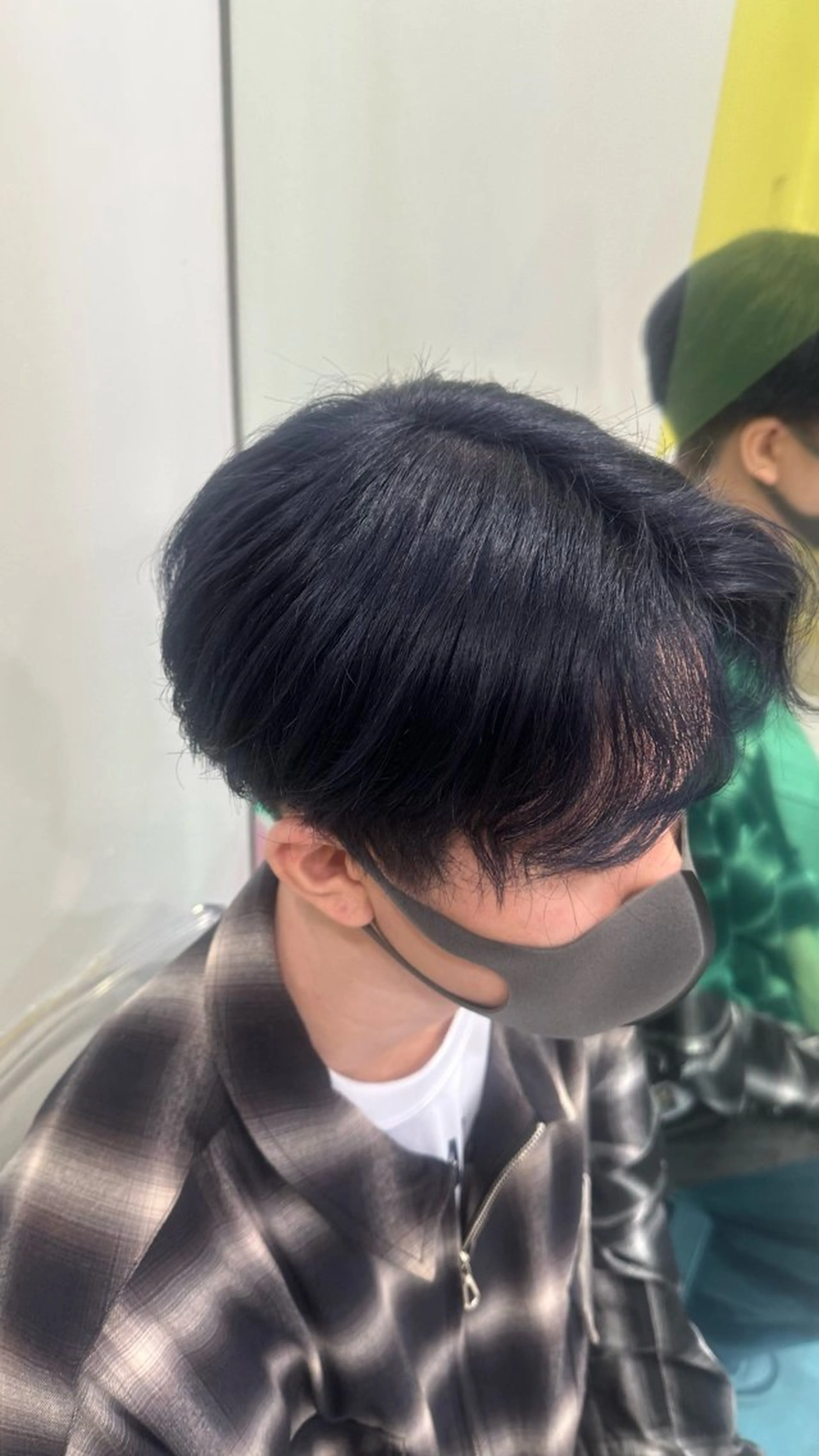 ショート カラー ハイトーン🌈メンズ カット♡Machanのヘアスタイル
