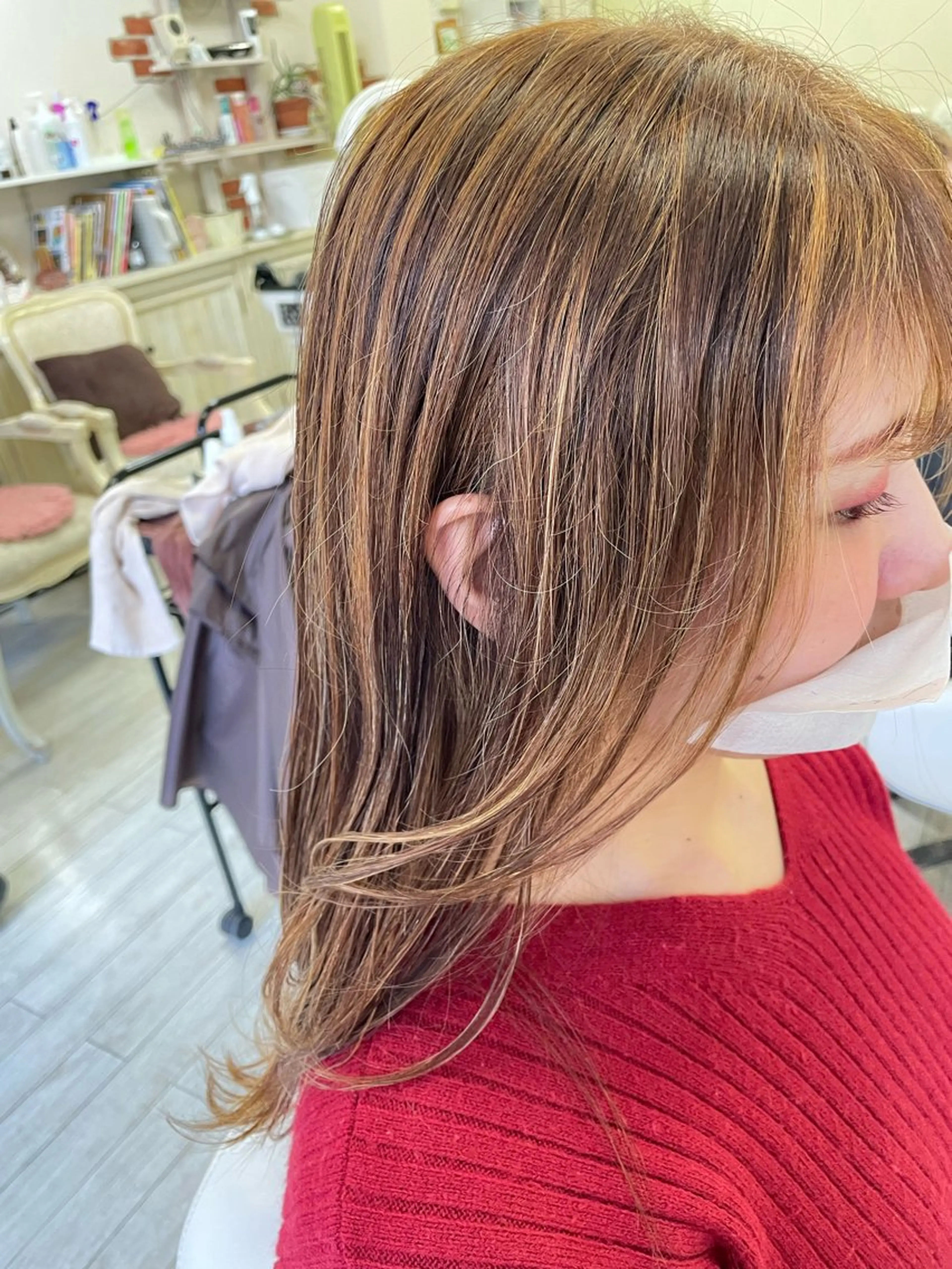 カラー ブリーチ ハイライトカラー bloomPremium所属・岡山美容院bloom HONOKAのヘアスタイル