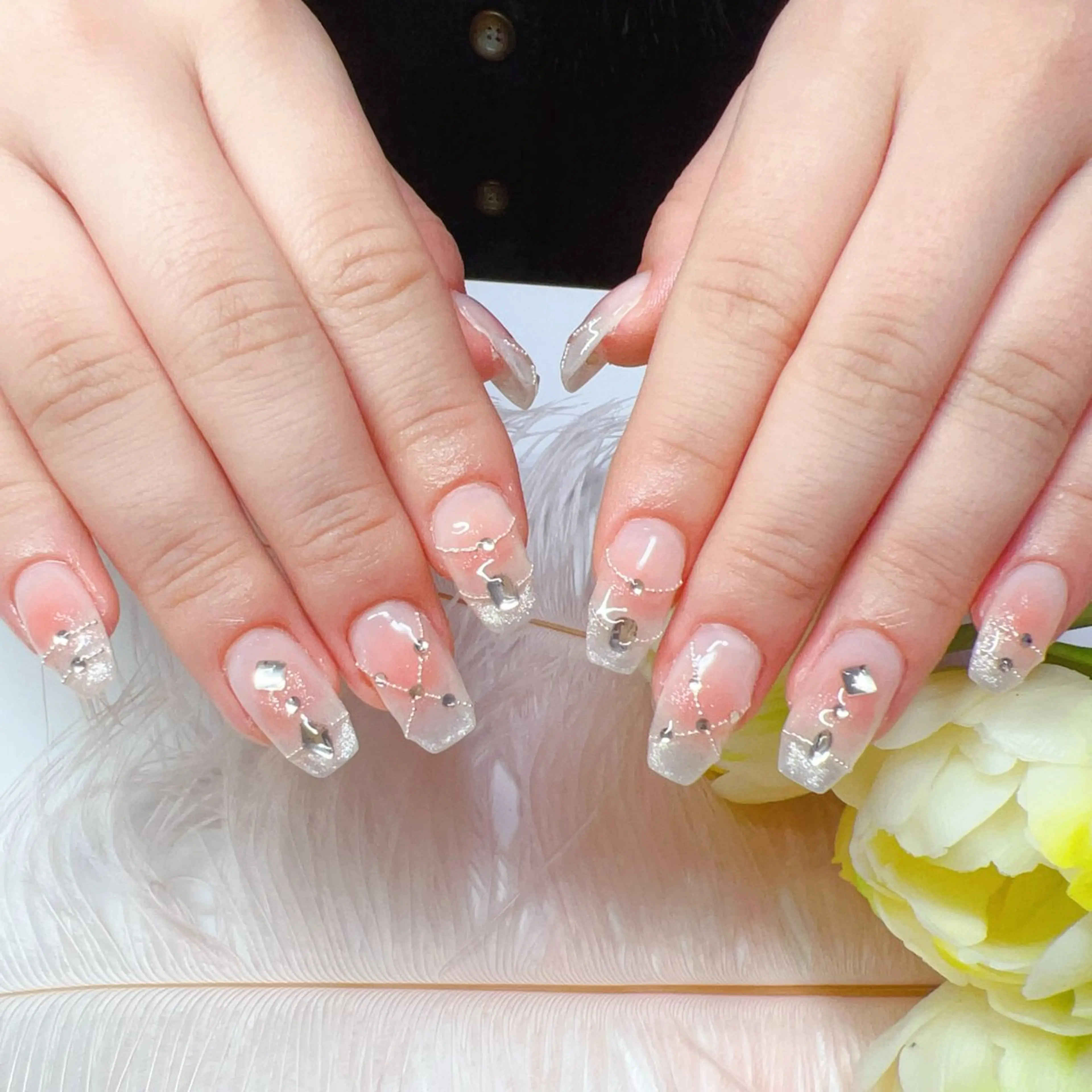 ネイル ハンドネイル YUYI.nail salonのネイルデザイン