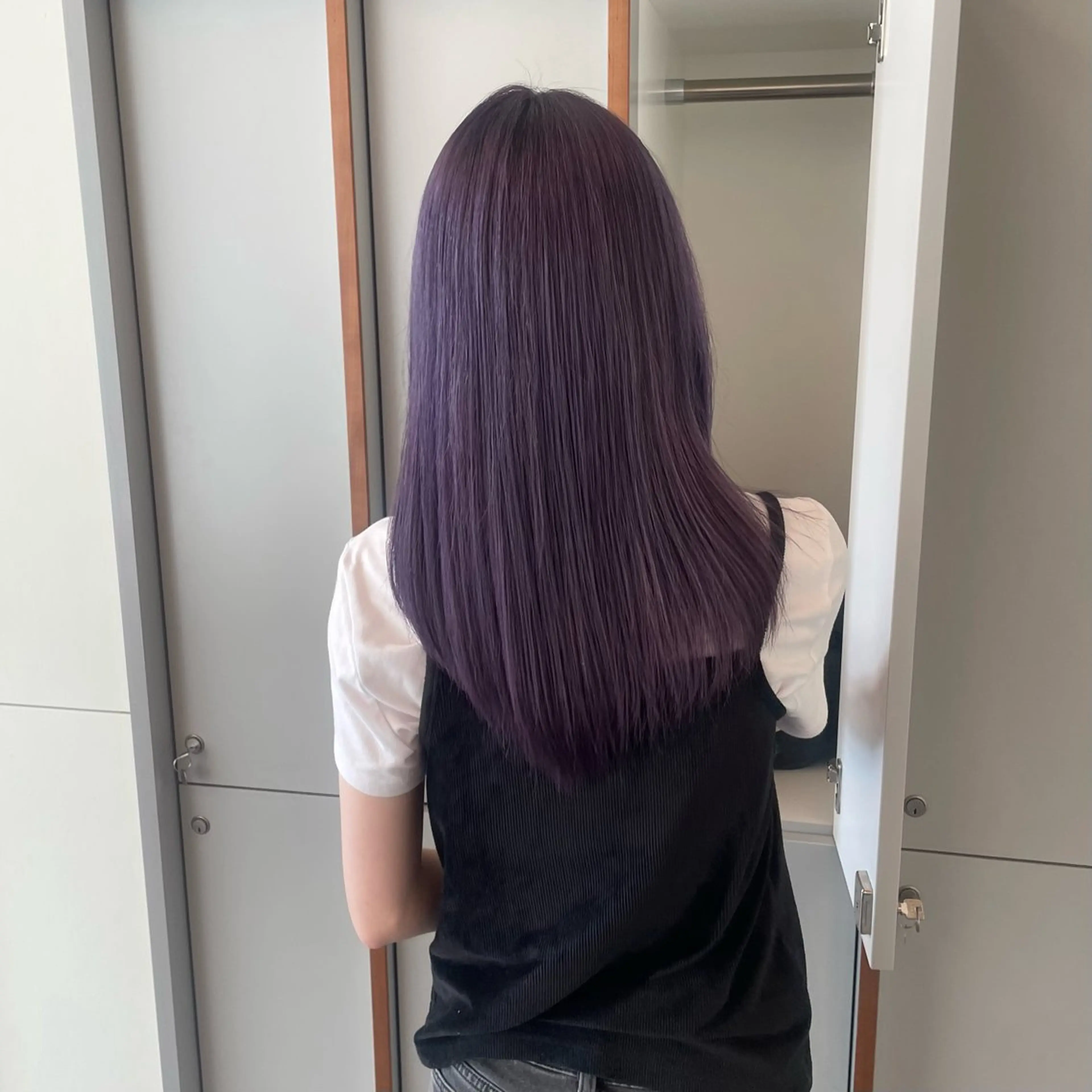ロング カラー ベージュカラー ブリーチ 透明感カラー ダブルカラー ラベンダーカラー ヘアカラー ブリーチ/レイヤー 🌻Mutsumiのヘアスタイル