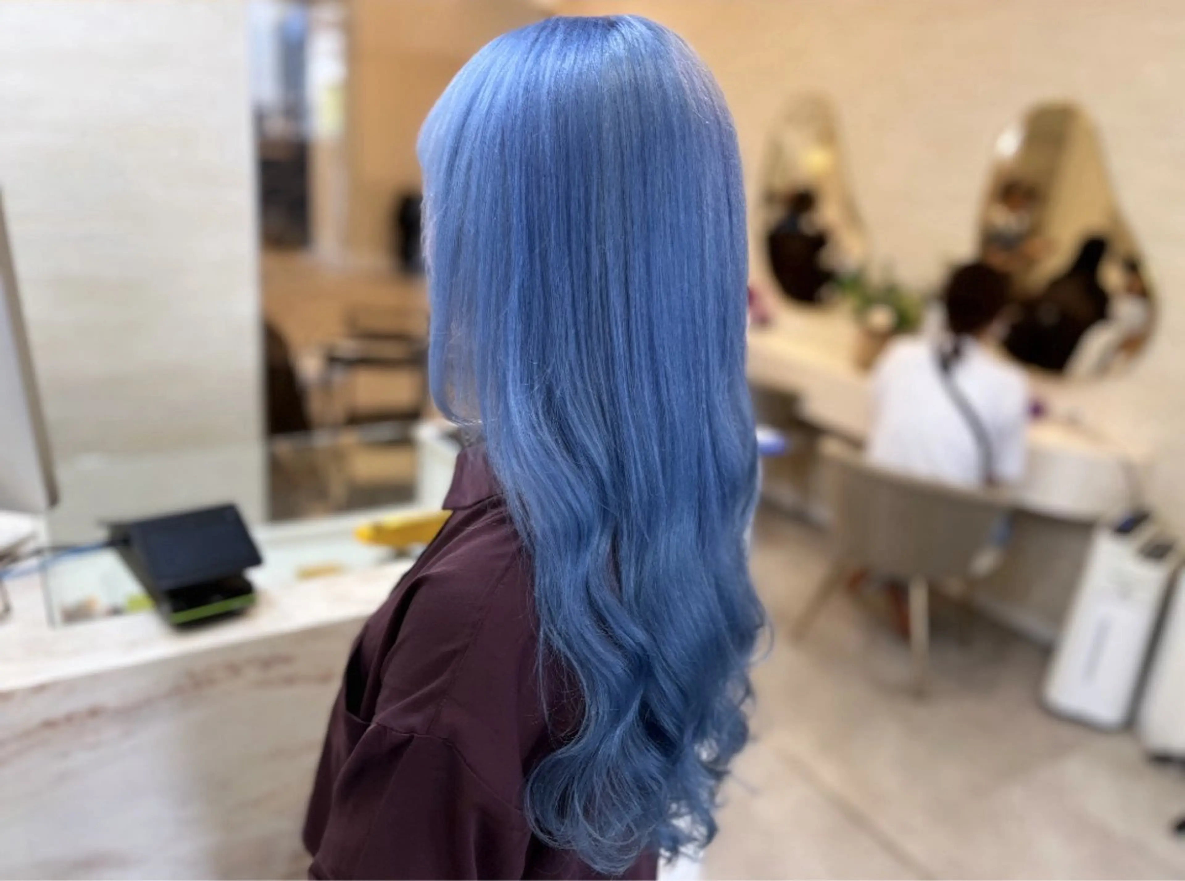 ロング カラー ヘアアレンジ ヘアカラー ASAHI Lovisのヘアスタイル