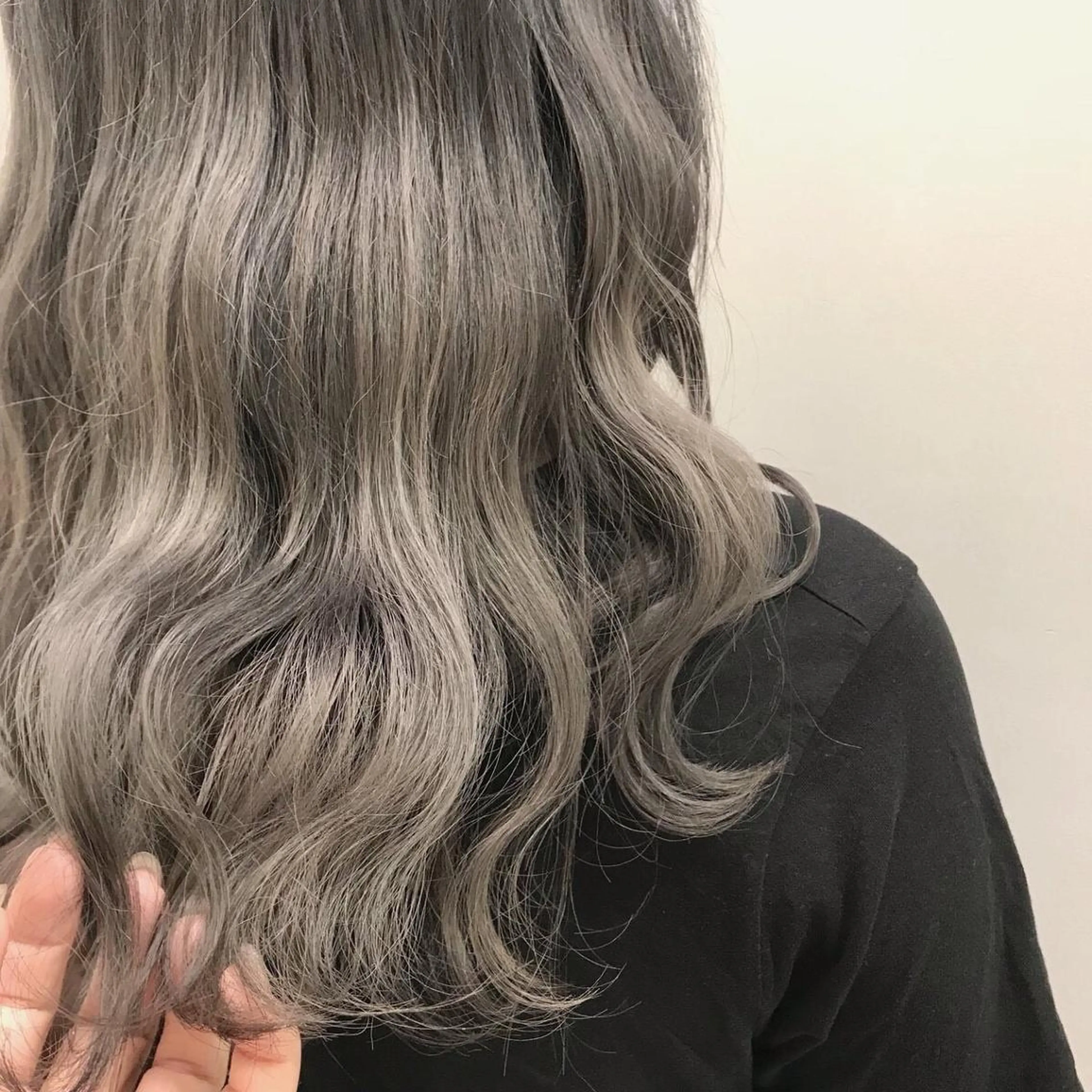 ロング カラー ヘアアレンジ TAKA 髪質改善のヘアスタイル