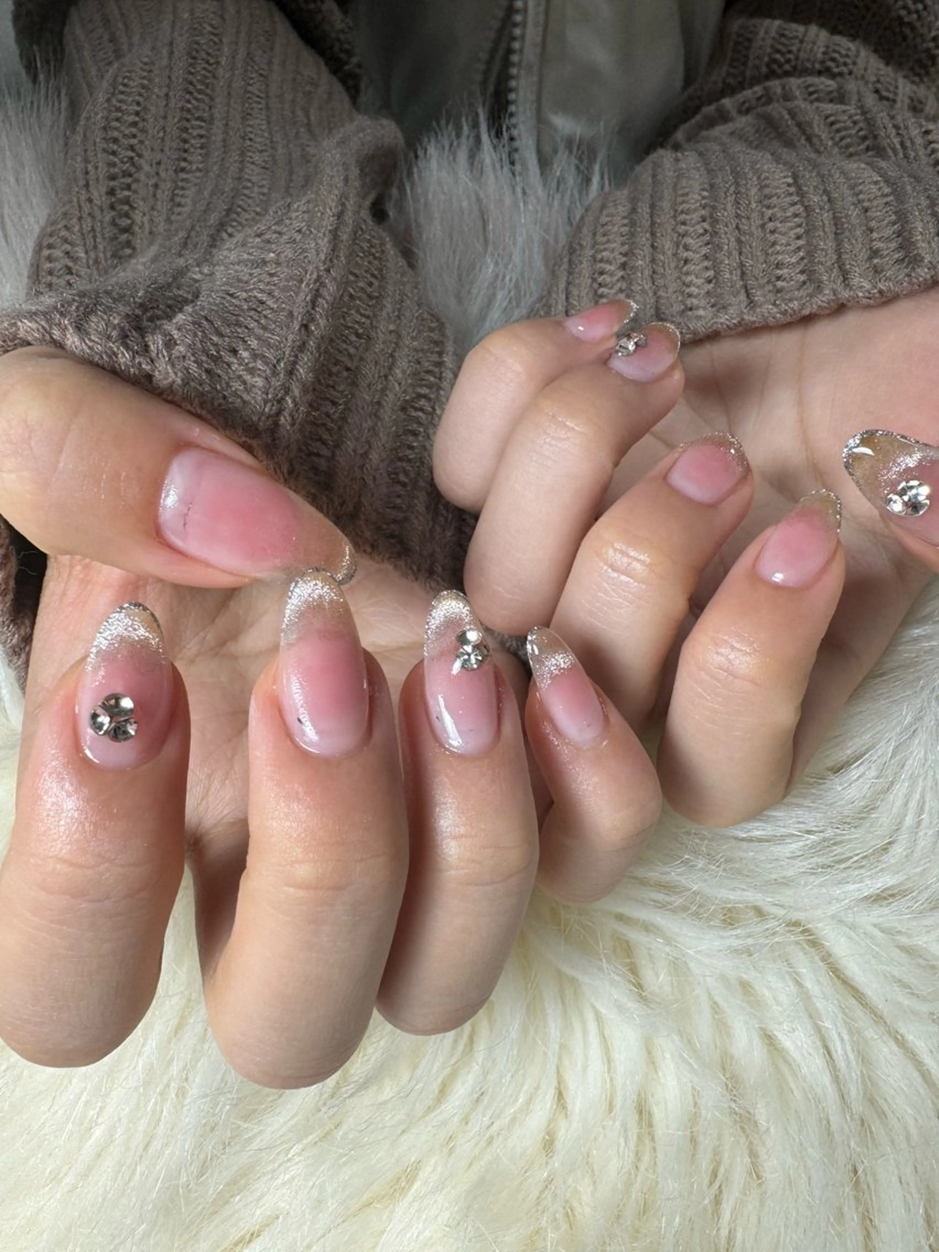 ネイル チークネイル フレンチネイル ジェルネイル 氷ネイル・うるうるネイル 韓国ネイル ハンドネイル flowers nailのネイルデザイン