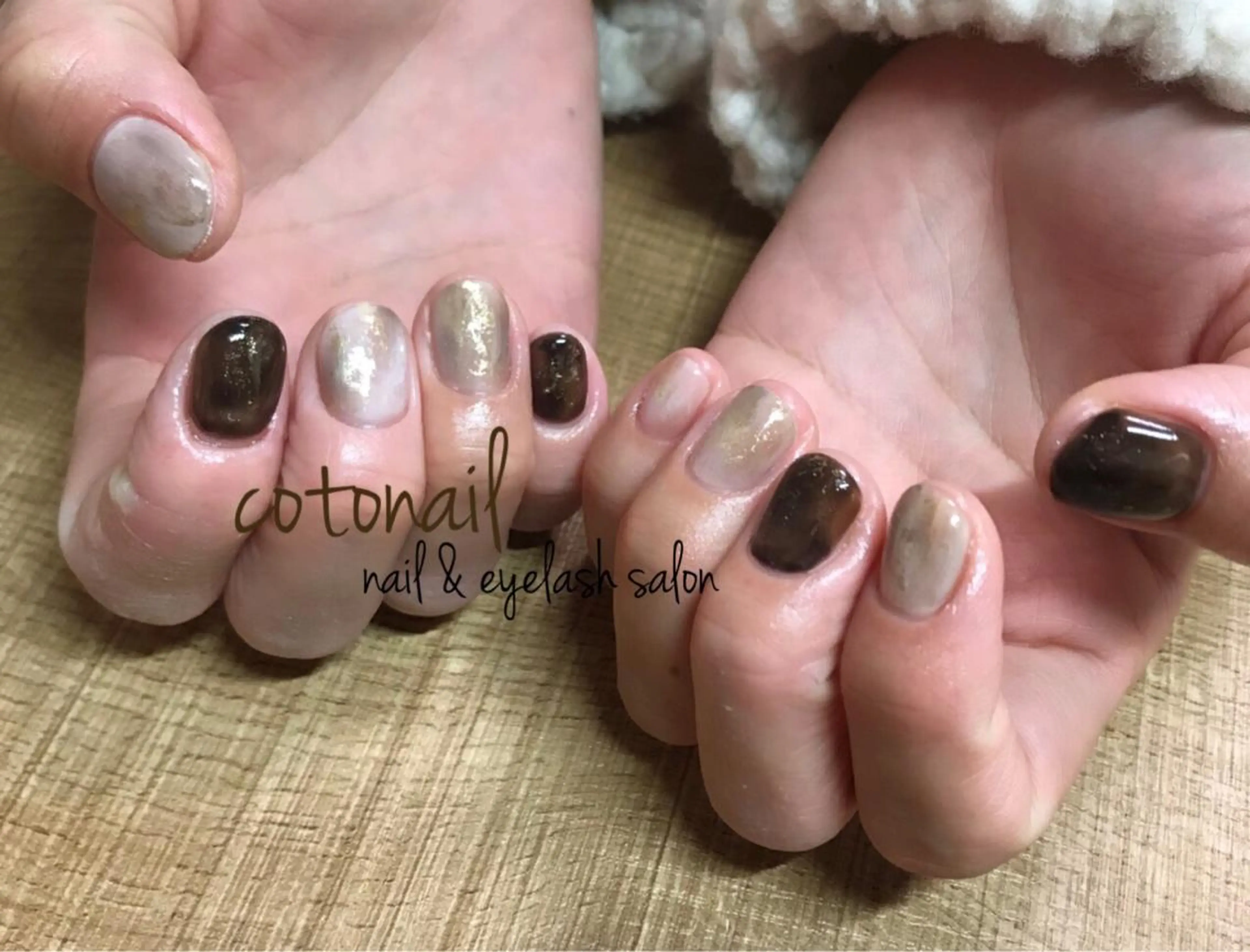 ショート ネイル アートネイル ハンドネイル ツメトマツゲ .のネイルデザイン