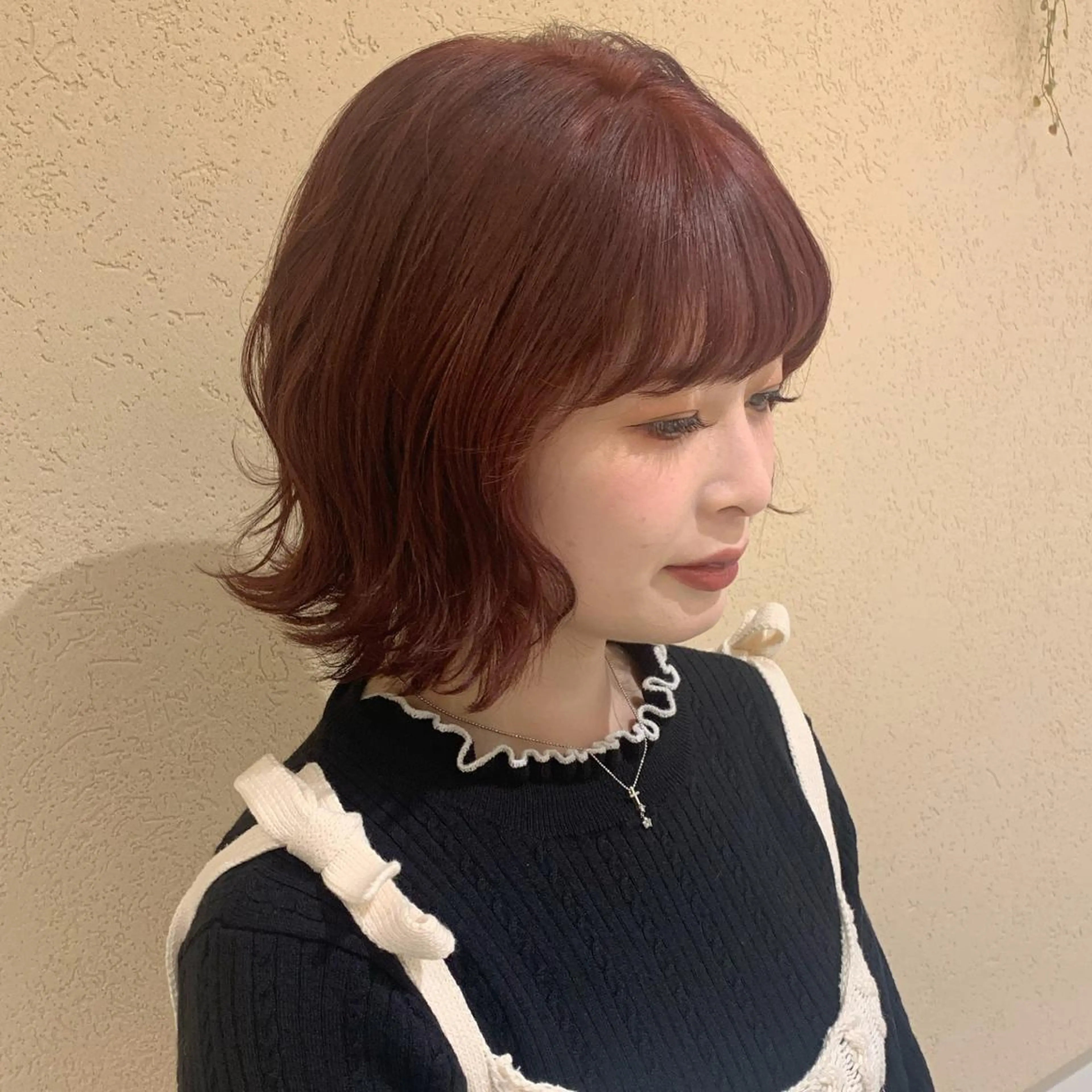 ショート カラー ボルドーカラー GO TODAY SHAiRE SALON所属・𝒢𝒾𝓇𝓁𝓎 ⑅　𝓎𝓊𝓀𝒶のヘアスタイル
