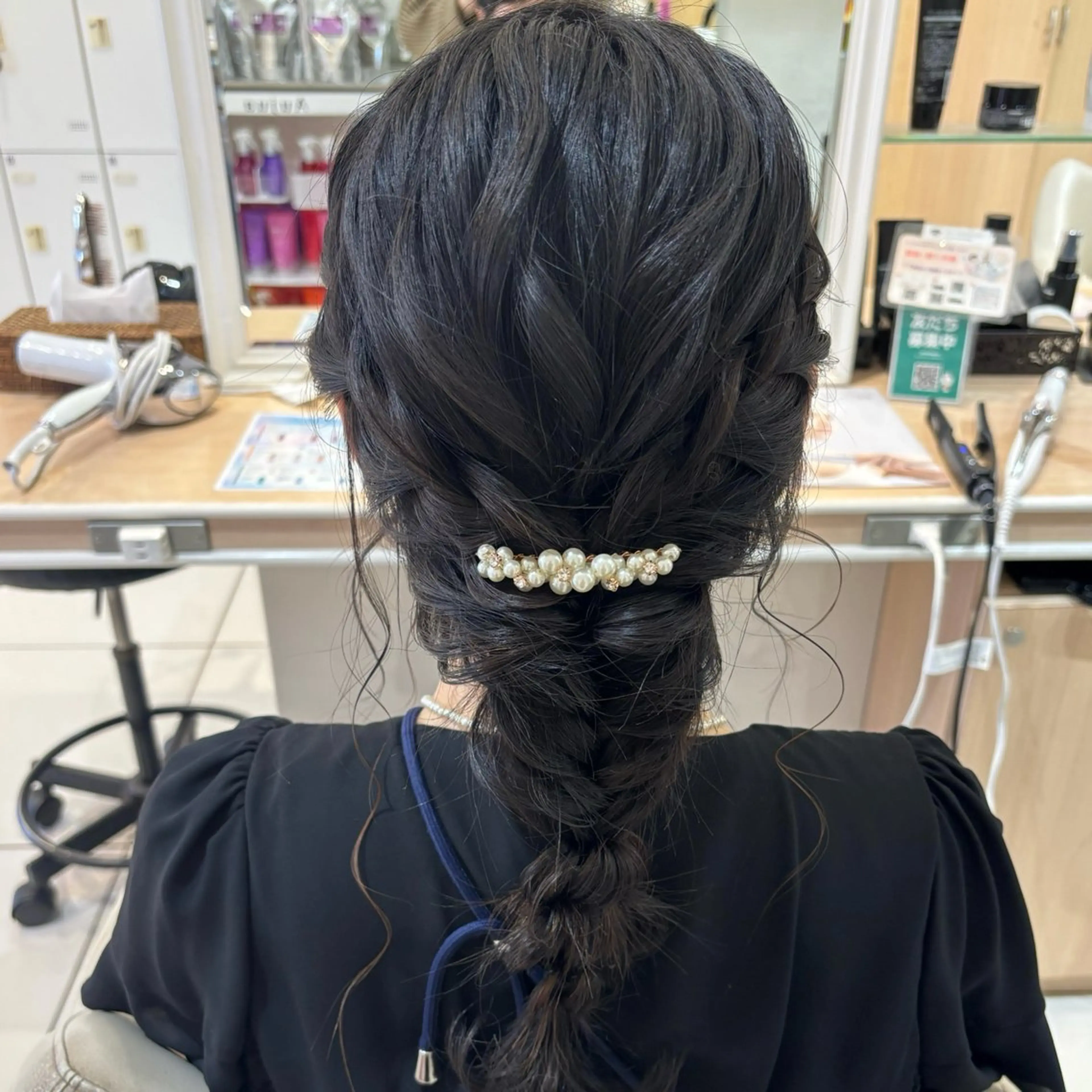ロング ヘアアレンジ ヘアセット 宮永 璃沙のヘアスタイル