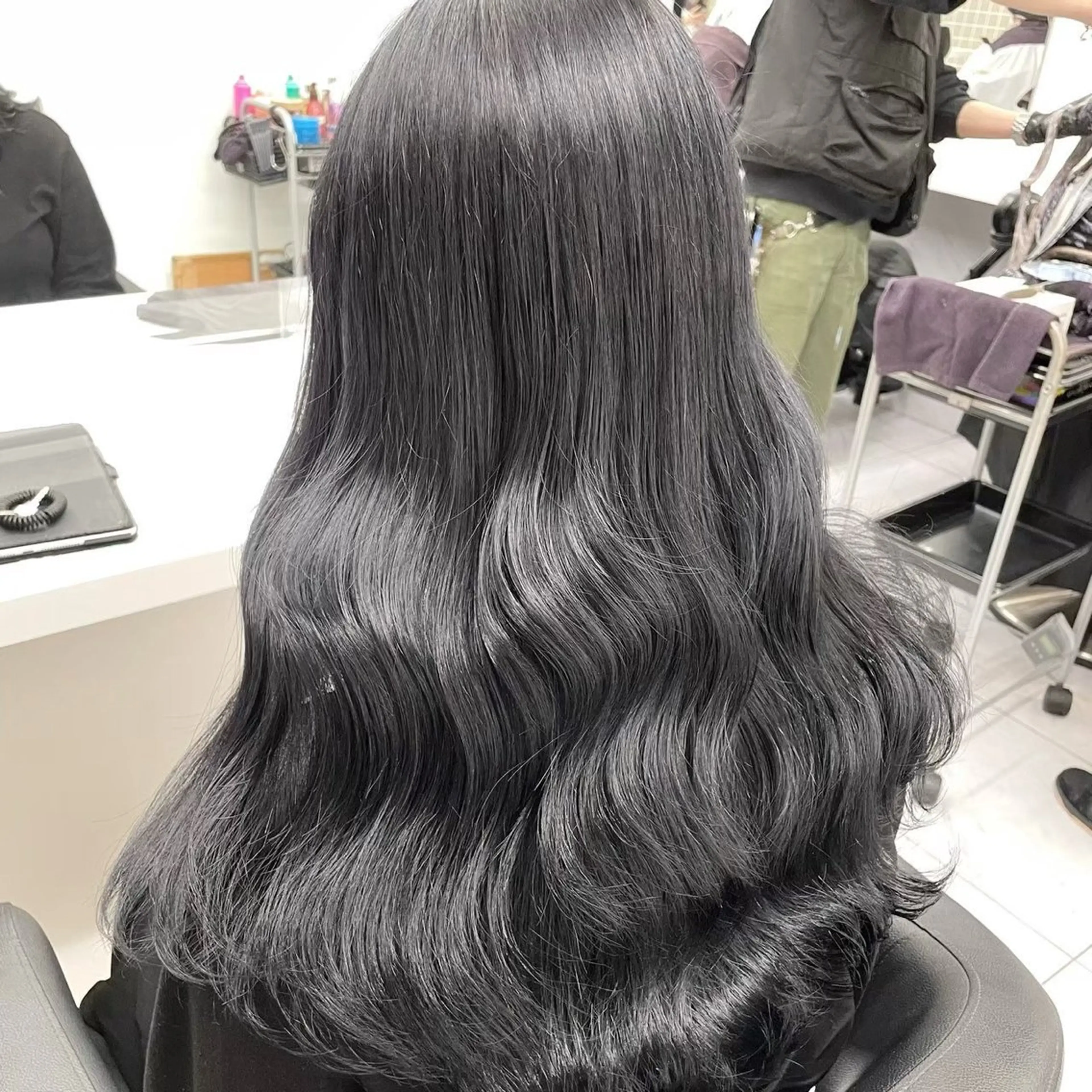 ロング カラー ブリーチなし🫧韓国 🫧HANA🫧のヘアスタイル