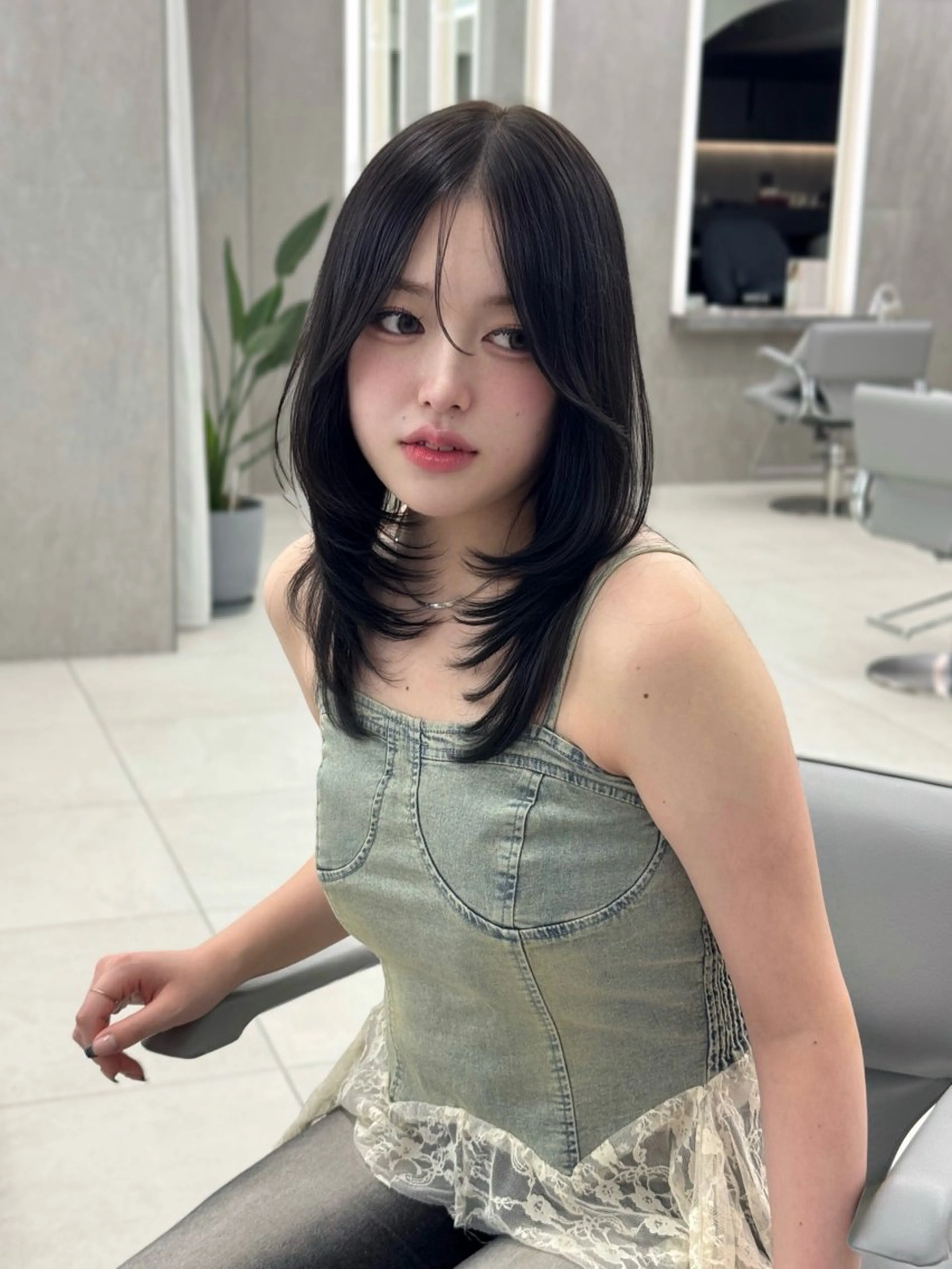 ロング カット ヘアカラー トリートメント レイヤーカット/ 韓国ヘア/lisaのヘアスタイル